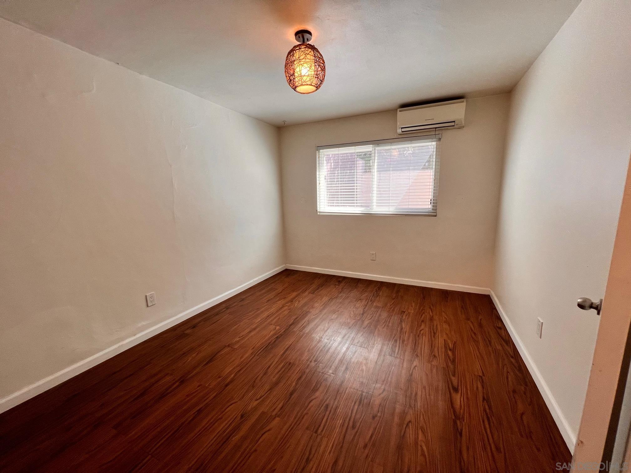 Detail Gallery Image 8 of 17 For 1021 W Palm, San Diego,  CA 92103 - 2 Beds | 1/1 Baths