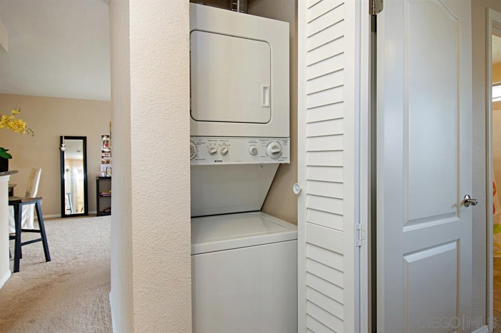 Detail Gallery Image 12 of 15 For 12695  Camino Mira Del Mar  #118,  San Diego,  CA 92130 - 2 Beds | 2 Baths