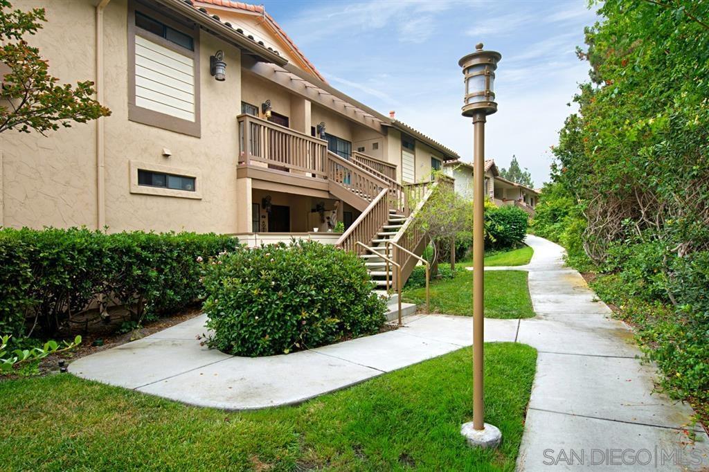 Detail Gallery Image 6 of 15 For 12695  Camino Mira Del Mar  #118,  San Diego,  CA 92130 - 2 Beds | 2 Baths