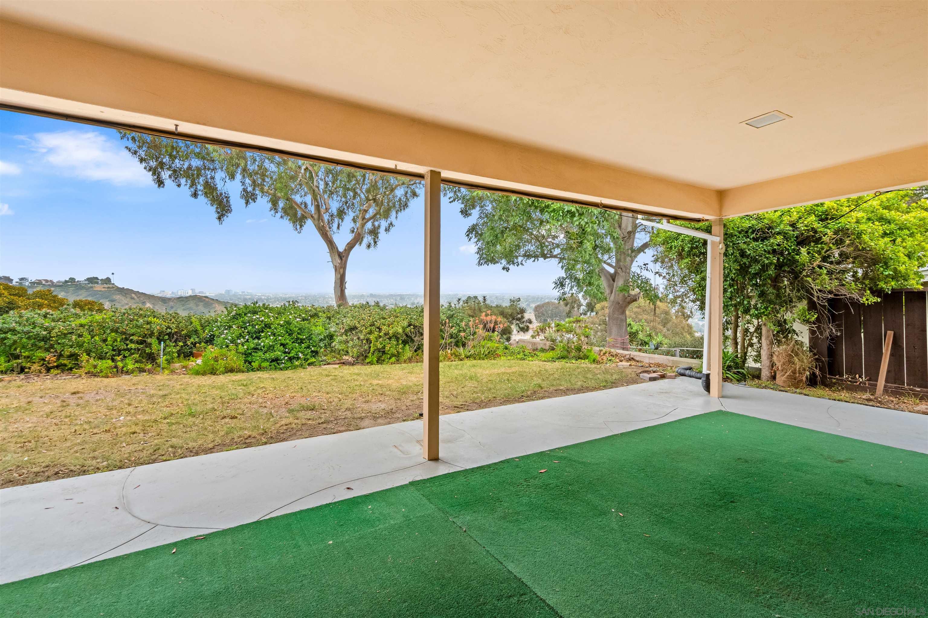 Detail Gallery Image 17 of 26 For 5877  Soledad Mountain Road, La Jolla,  CA 92037 - 3 Beds | 2 Baths