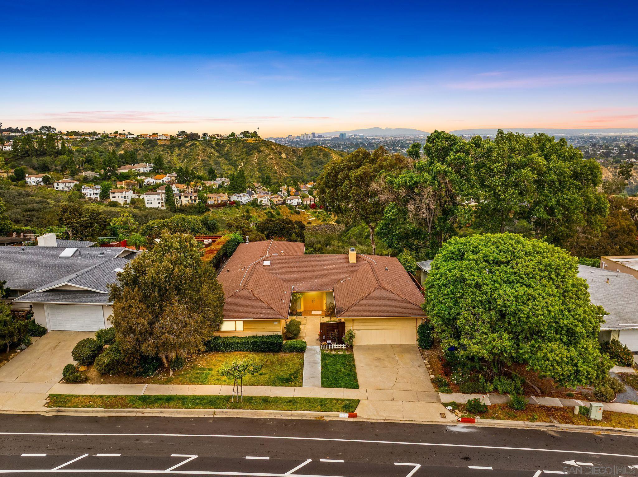 Detail Gallery Image 27 of 33 For 5877  Soledad Mountain Road, La Jolla,  CA 92037 - 3 Beds | 2 Baths