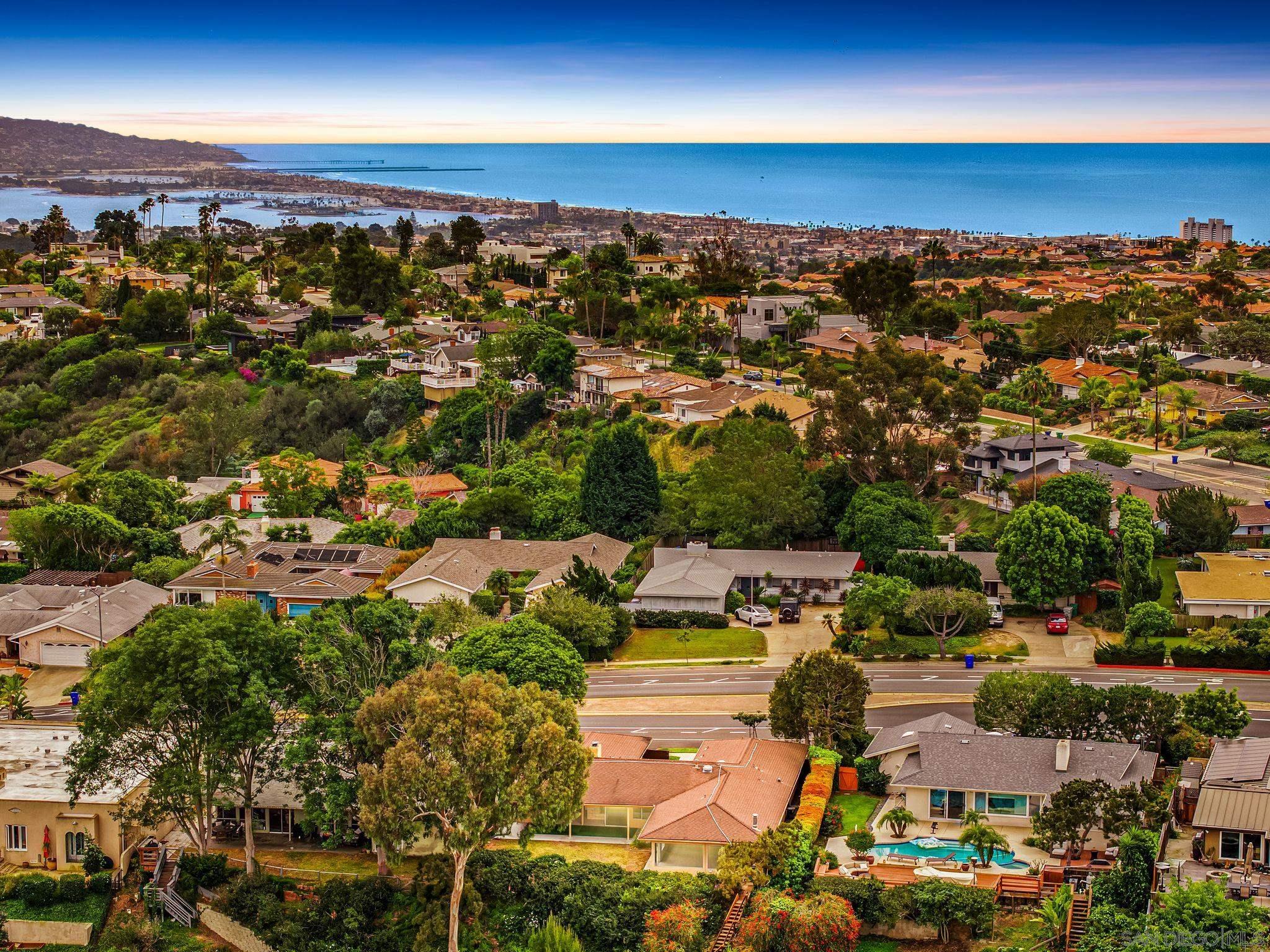 Detail Gallery Image 31 of 33 For 5877  Soledad Mountain Road, La Jolla,  CA 92037 - 3 Beds | 2 Baths