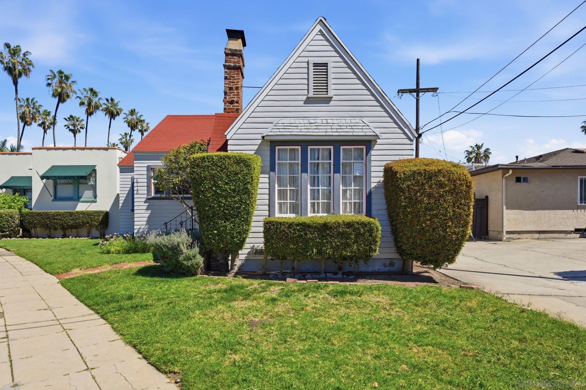 Detail Gallery Image 2 of 30 For 4715  Panorama Dr., San Diego,  CA 92116 - 2 Beds | 1 Baths