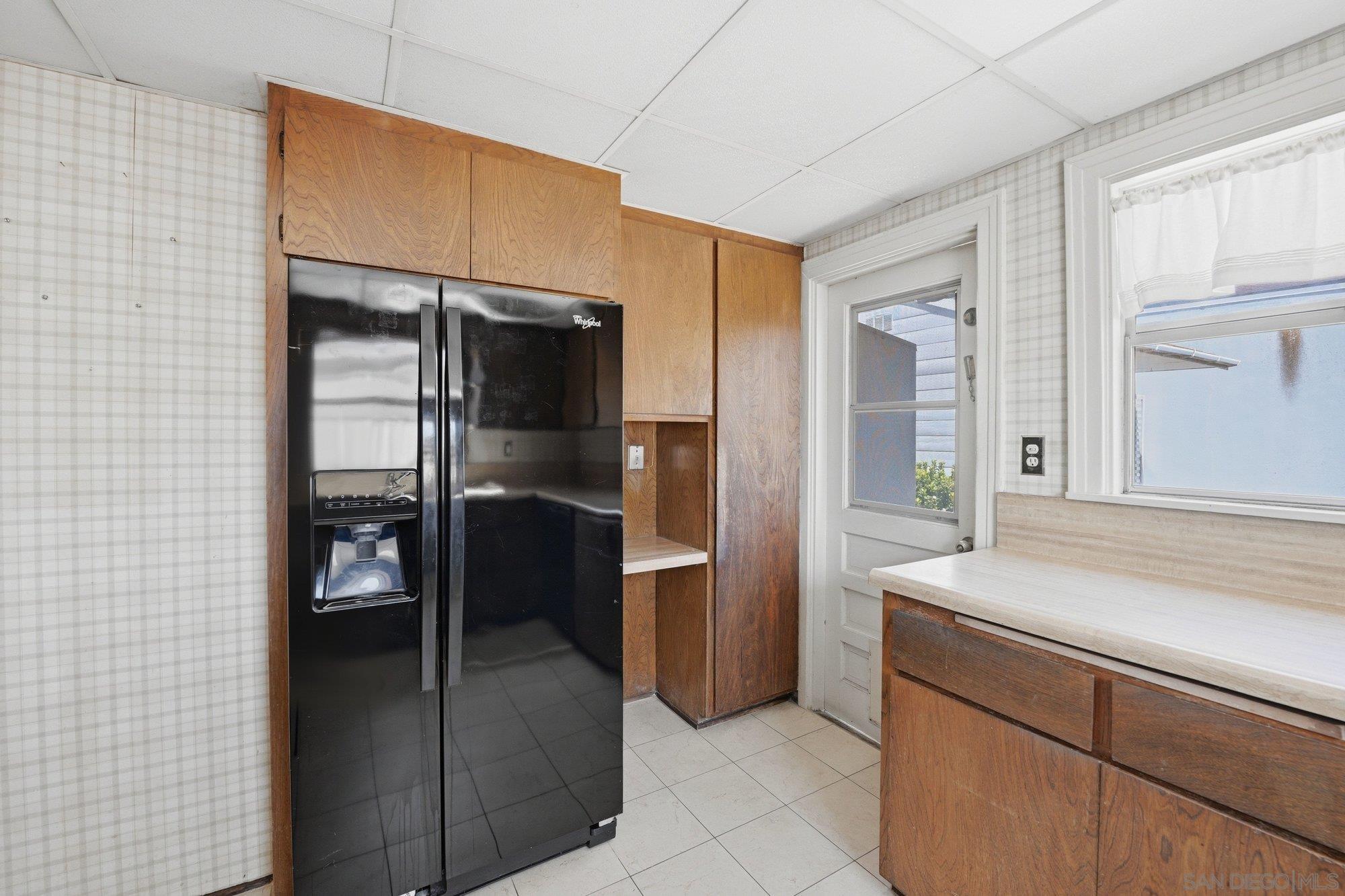 Detail Gallery Image 12 of 30 For 4715  Panorama Dr., San Diego,  CA 92116 - 2 Beds | 1 Baths