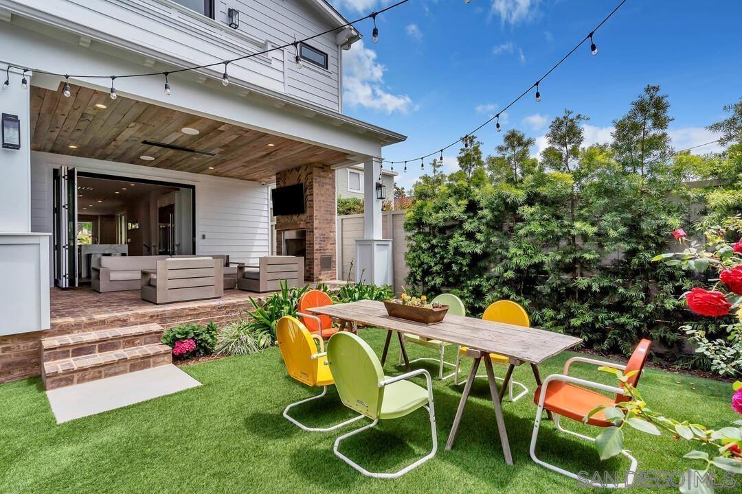 Detail Gallery Image 19 of 52 For 914  B Ave, Coronado,  CA 92118 - 5 Beds | 4/1 Baths