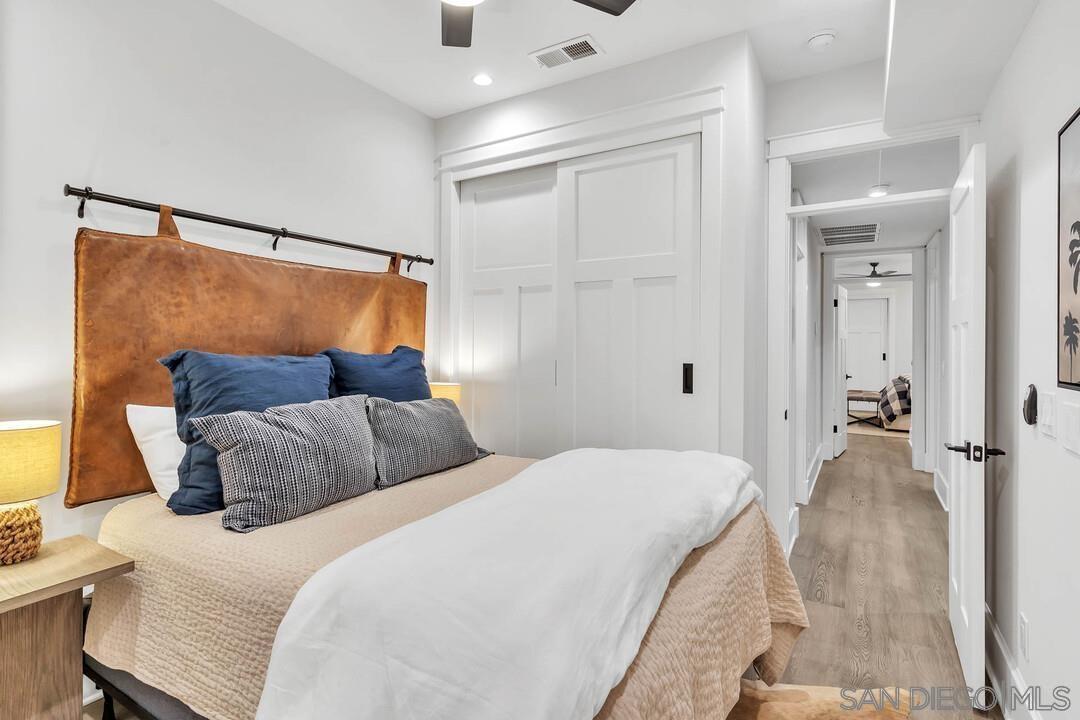 Detail Gallery Image 27 of 52 For 914  B Ave, Coronado,  CA 92118 - 5 Beds | 4/1 Baths