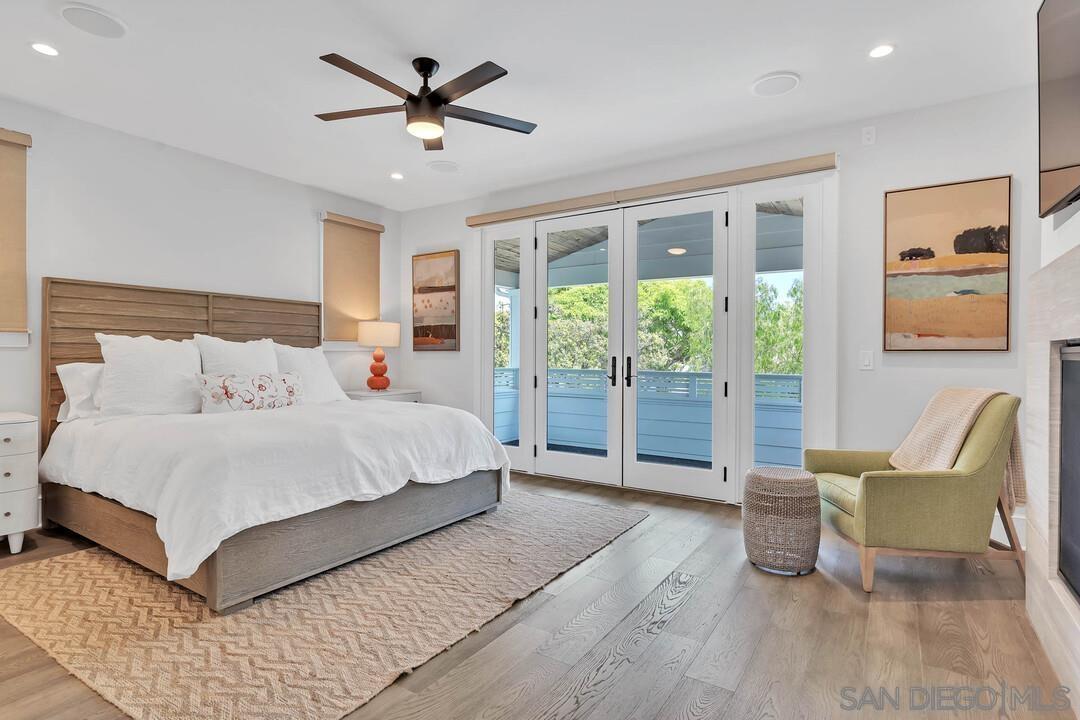 Detail Gallery Image 35 of 52 For 914  B Ave, Coronado,  CA 92118 - 5 Beds | 4/1 Baths