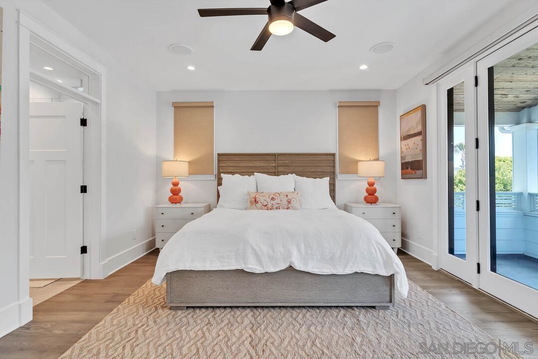 Detail Gallery Image 36 of 52 For 914  B Ave, Coronado,  CA 92118 - 5 Beds | 4/1 Baths