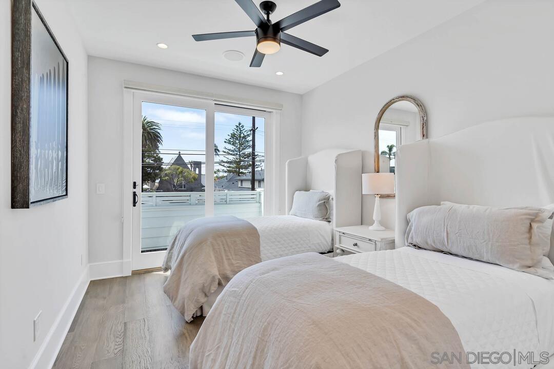 Detail Gallery Image 47 of 52 For 914  B Ave, Coronado,  CA 92118 - 5 Beds | 4/1 Baths