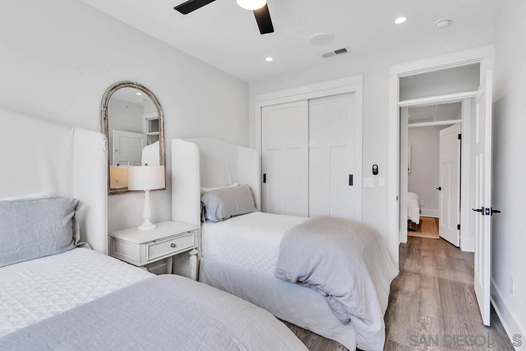 Detail Gallery Image 48 of 52 For 914  B Ave, Coronado,  CA 92118 - 5 Beds | 4/1 Baths