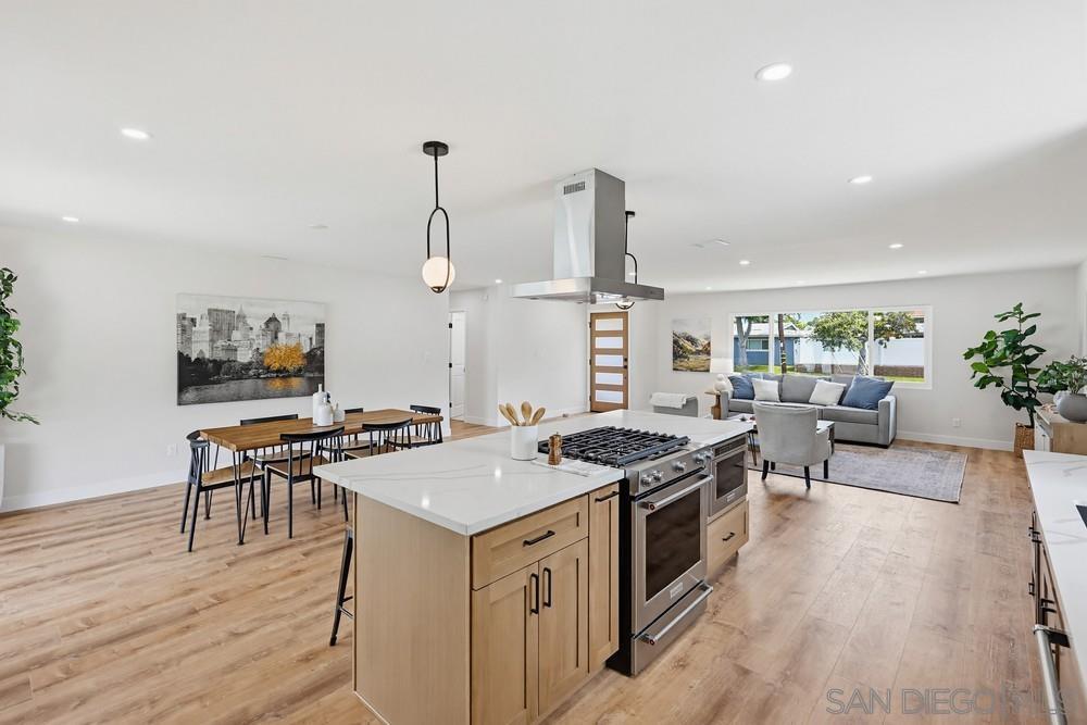 Detail Gallery Image 14 of 46 For 12804  Carriage, Poway,  CA 92064 - 3 Beds | 2 Baths