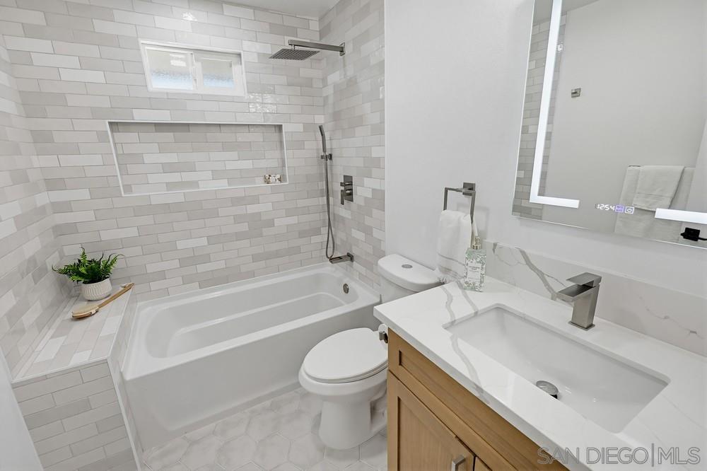 Detail Gallery Image 19 of 46 For 12804  Carriage, Poway,  CA 92064 - 3 Beds | 2 Baths