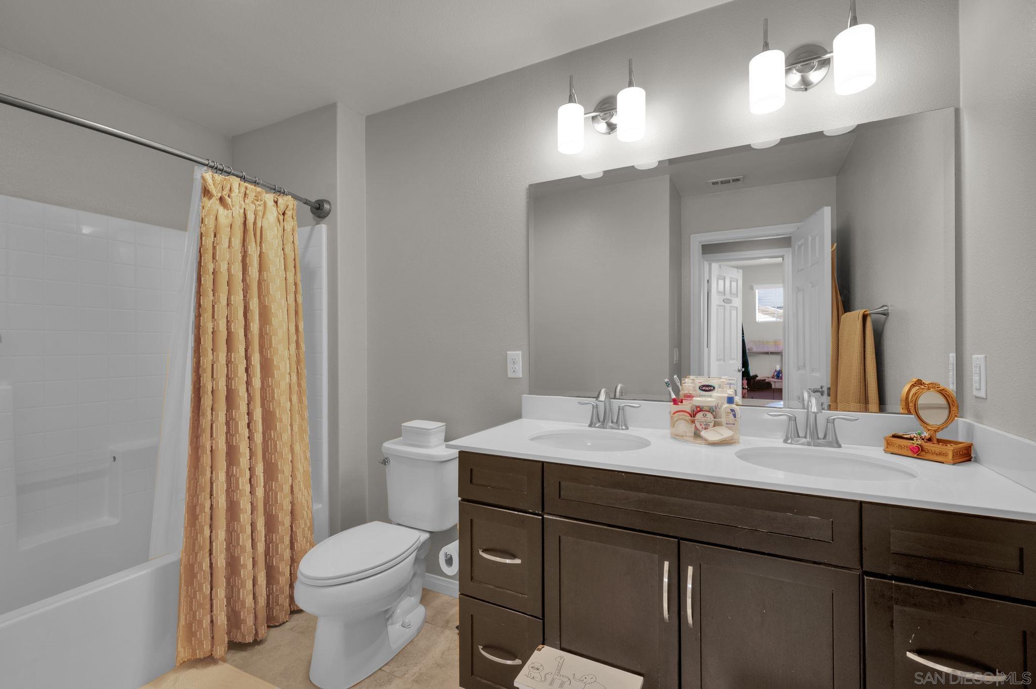 Detail Gallery Image 28 of 41 For 8610  Sage Shadow Dr, Lakeside,  CA 92040 - 3 Beds | 2/1 Baths