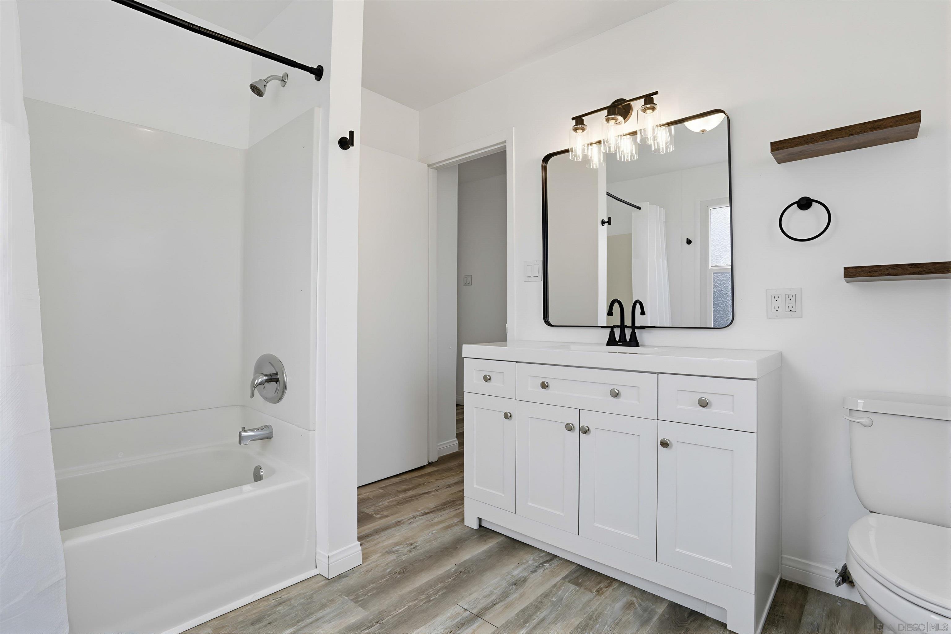 Detail Gallery Image 7 of 11 For 537  Deluz Rd, Fallbrook,  CA 92028 - – Beds | – Baths