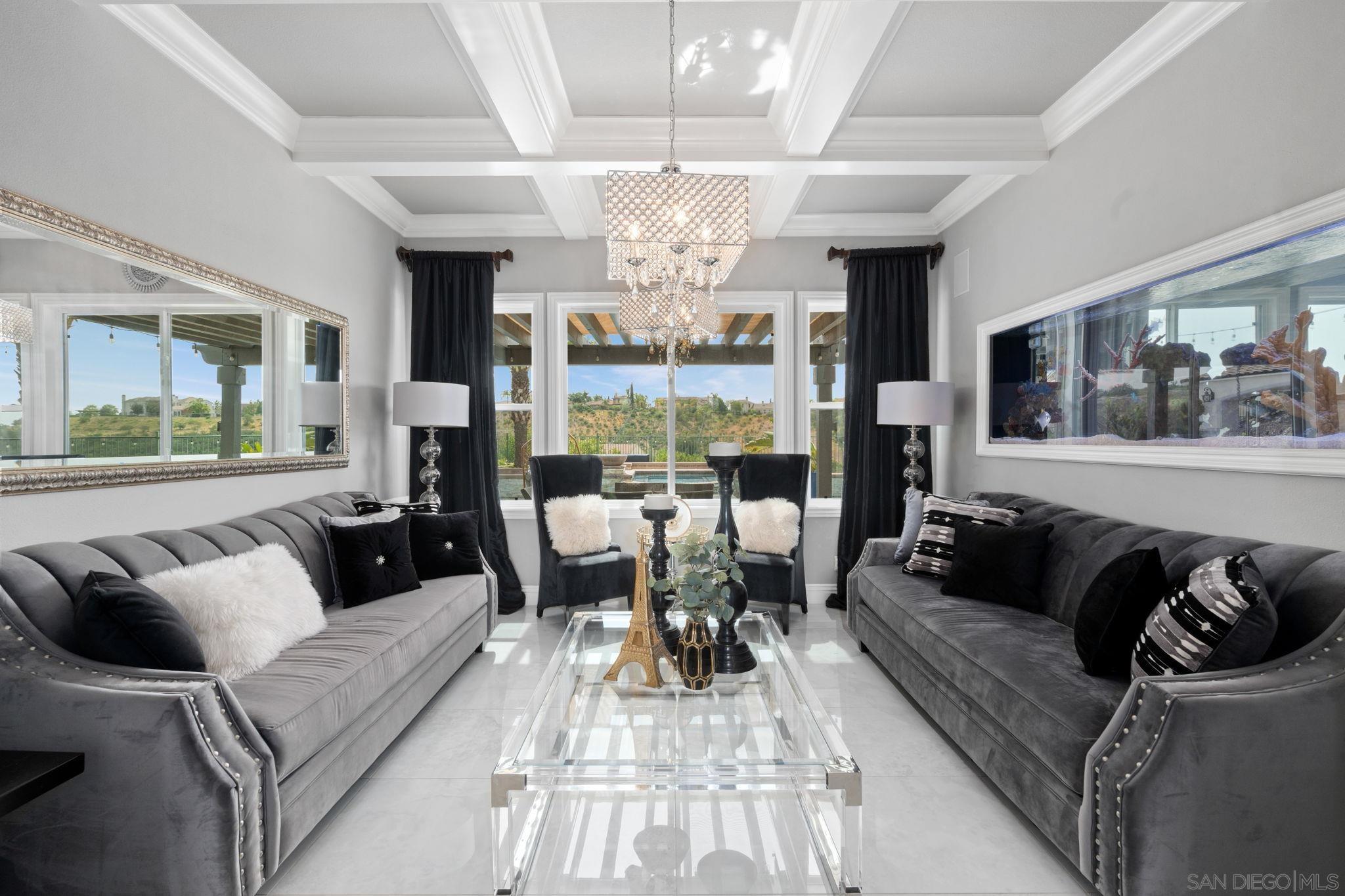 Detail Gallery Image 13 of 58 For 11764  Big Canyon Ln, San Diego,  CA 92131 - 7 Beds | 5/1 Baths