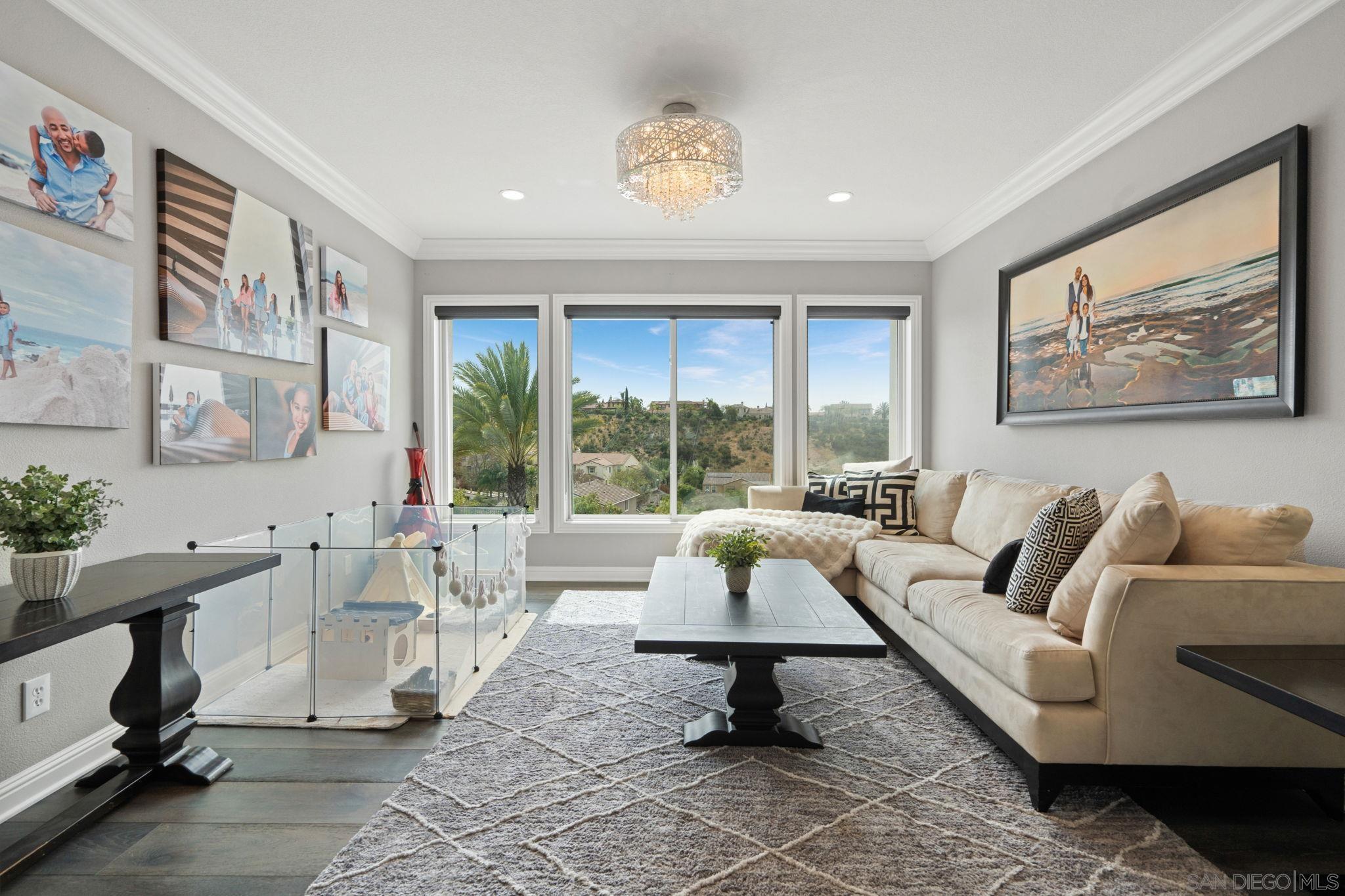 Detail Gallery Image 46 of 58 For 11764  Big Canyon Ln, San Diego,  CA 92131 - 7 Beds | 5/1 Baths