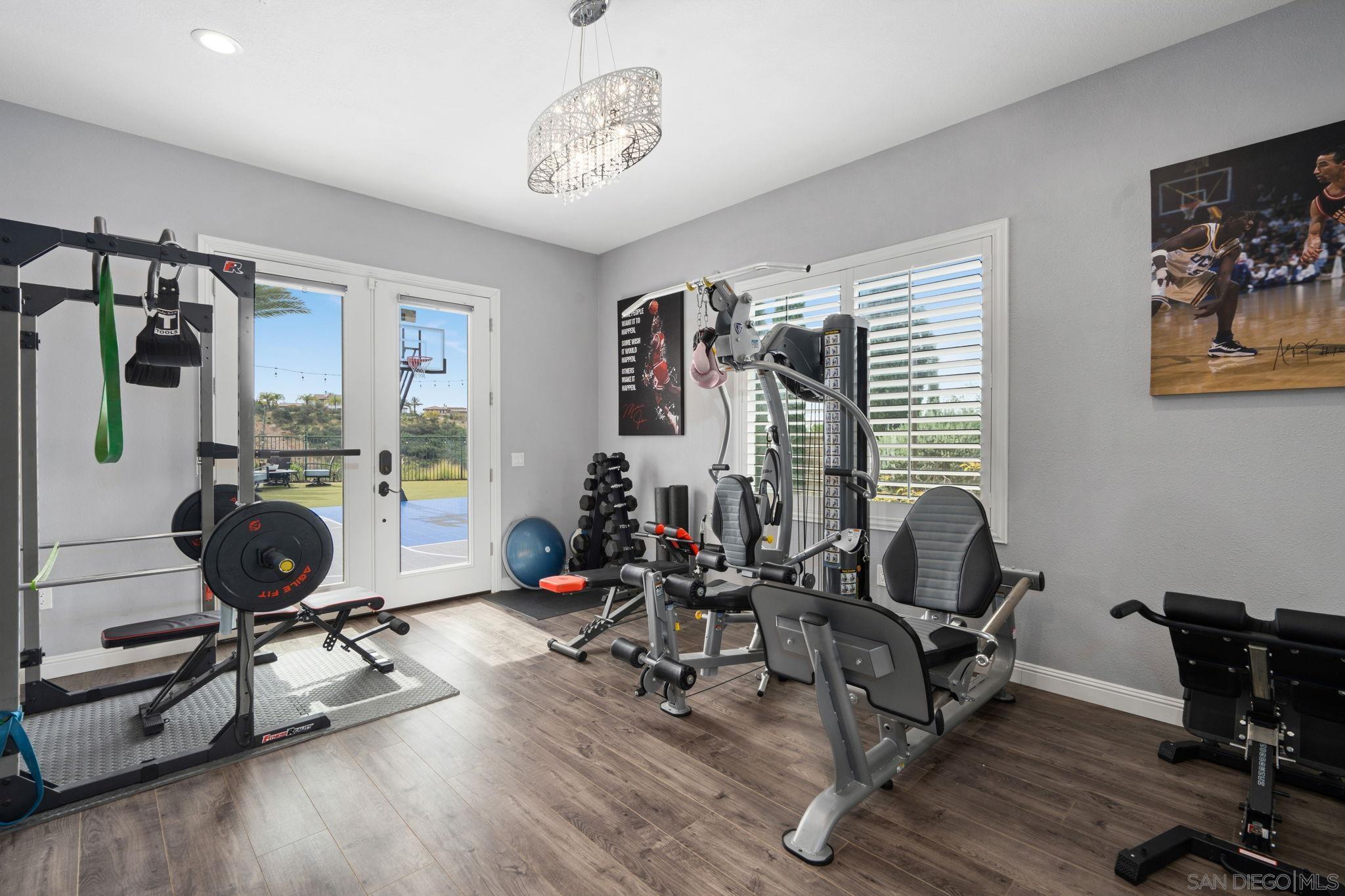 Detail Gallery Image 47 of 58 For 11764  Big Canyon Ln, San Diego,  CA 92131 - 7 Beds | 5/1 Baths