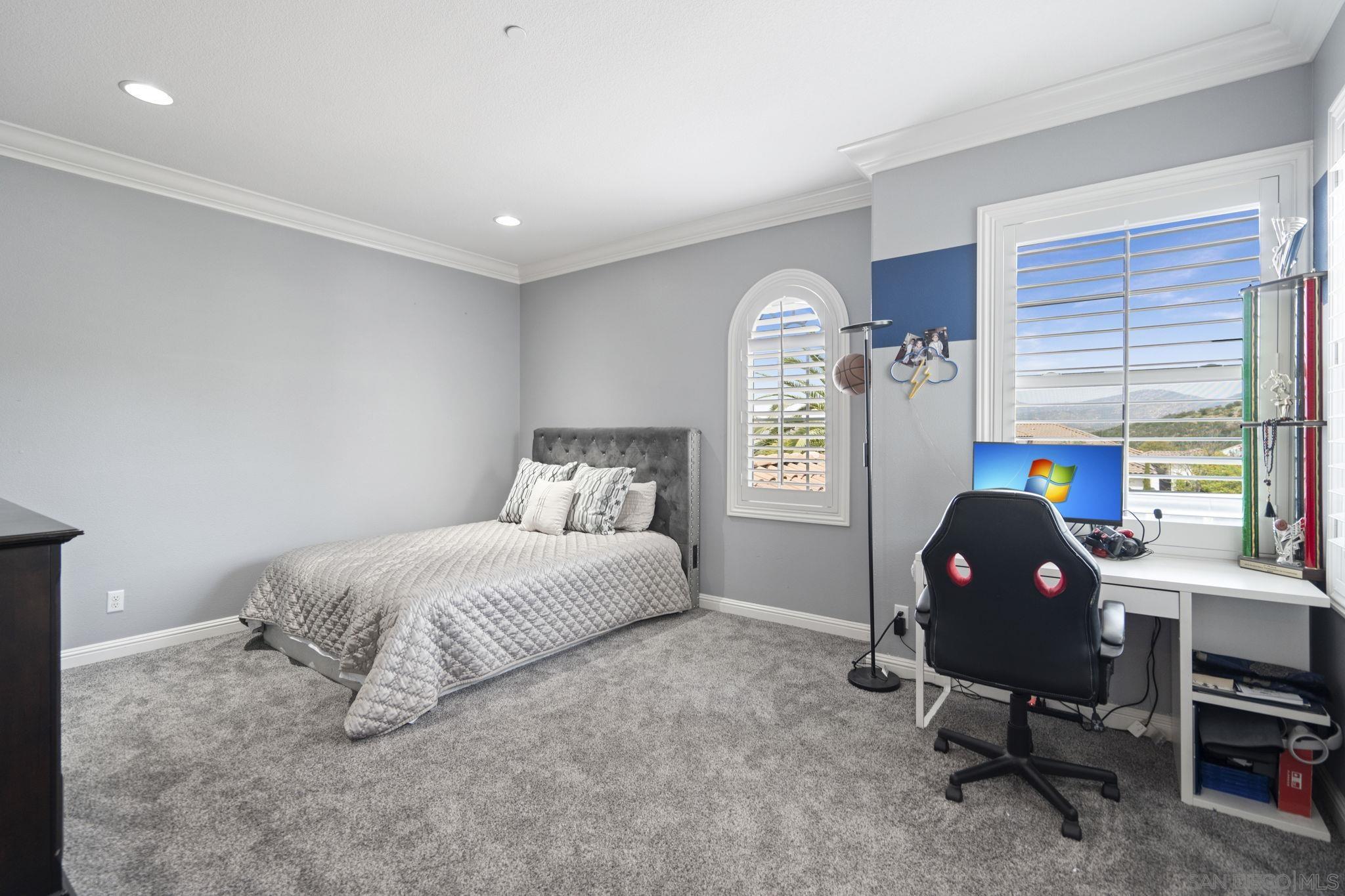 Detail Gallery Image 49 of 58 For 11764  Big Canyon Ln, San Diego,  CA 92131 - 7 Beds | 5/1 Baths