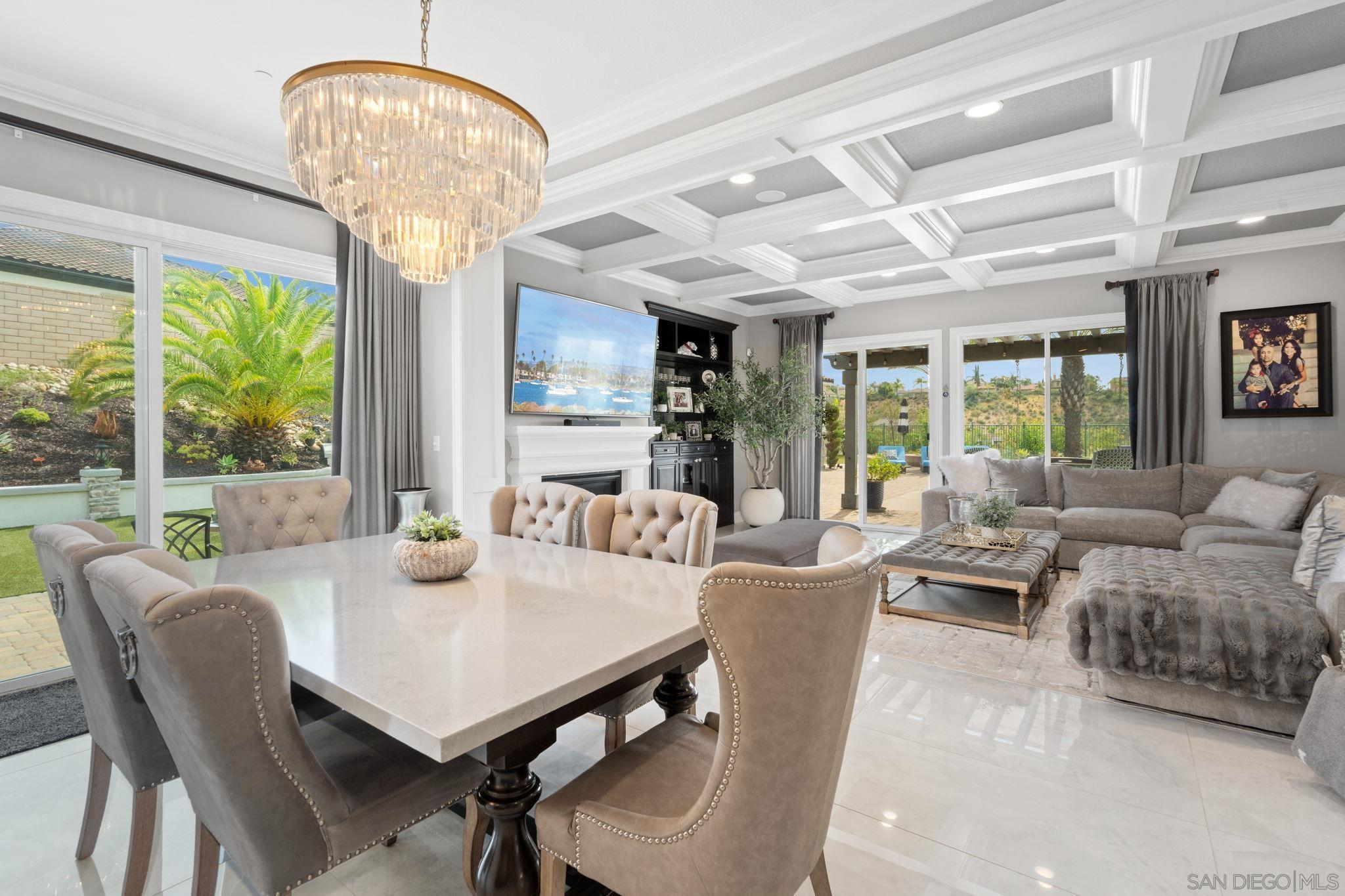 Detail Gallery Image 8 of 58 For 11764  Big Canyon Ln, San Diego,  CA 92131 - 7 Beds | 5/1 Baths