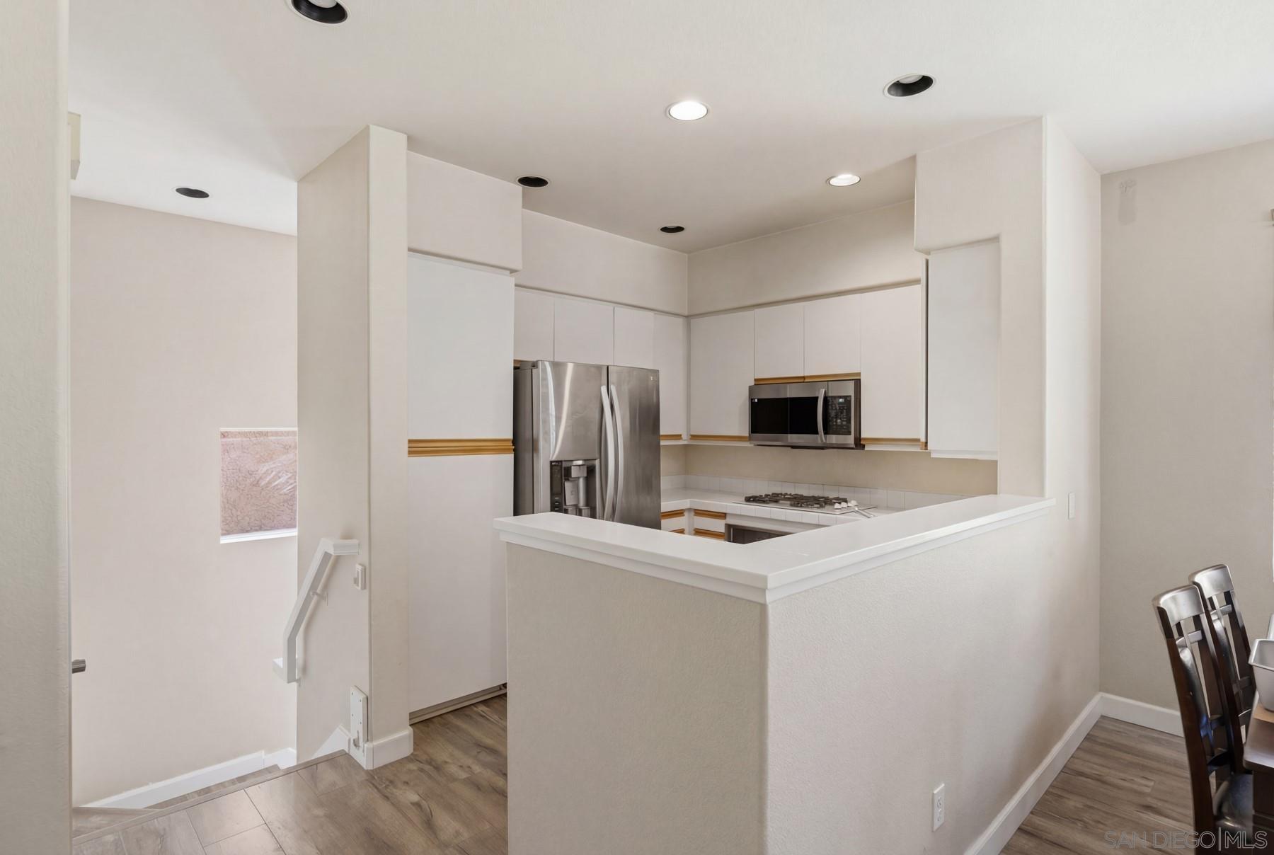 Detail Gallery Image 13 of 31 For 12546  Heatherton Ct  #45,  San Diego,  CA 92128 - 2 Beds | 2 Baths