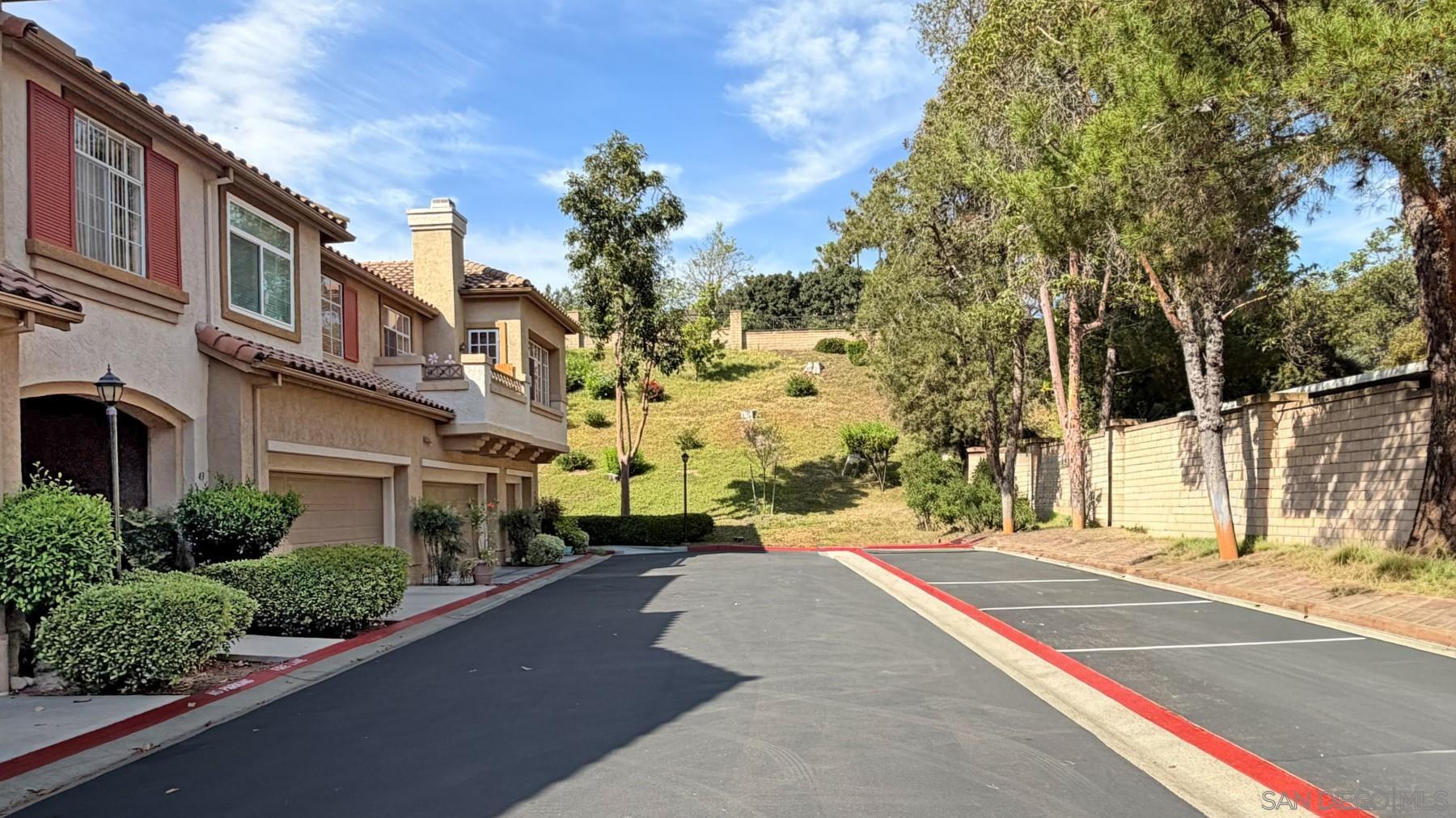 Detail Gallery Image 4 of 31 For 12546  Heatherton Ct  #45,  San Diego,  CA 92128 - 2 Beds | 2 Baths