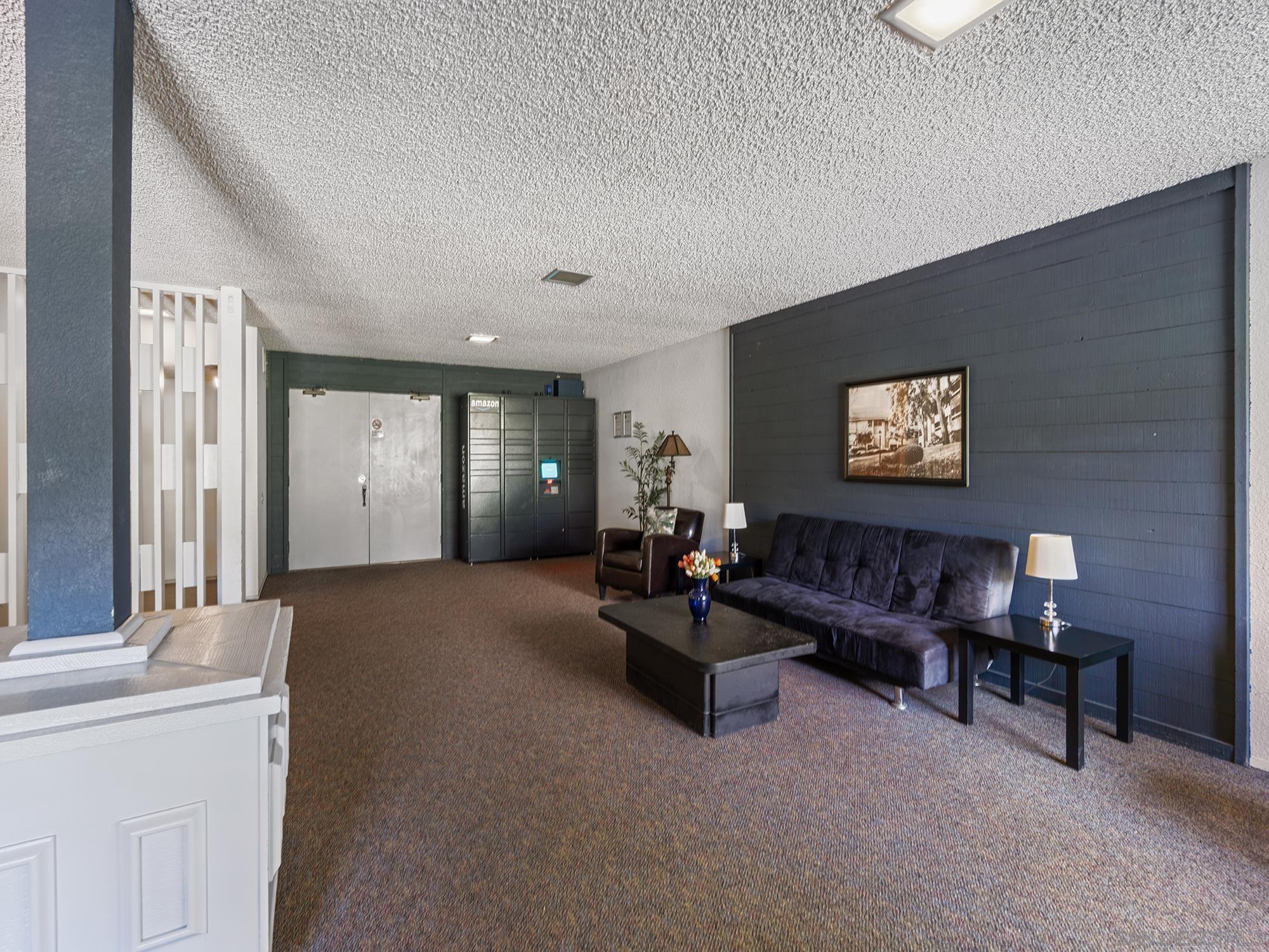 Detail Gallery Image 22 of 29 For 10425  Caminito Cuervo  #209,  San Diego,  CA 92108 - 2 Beds | 2 Baths
