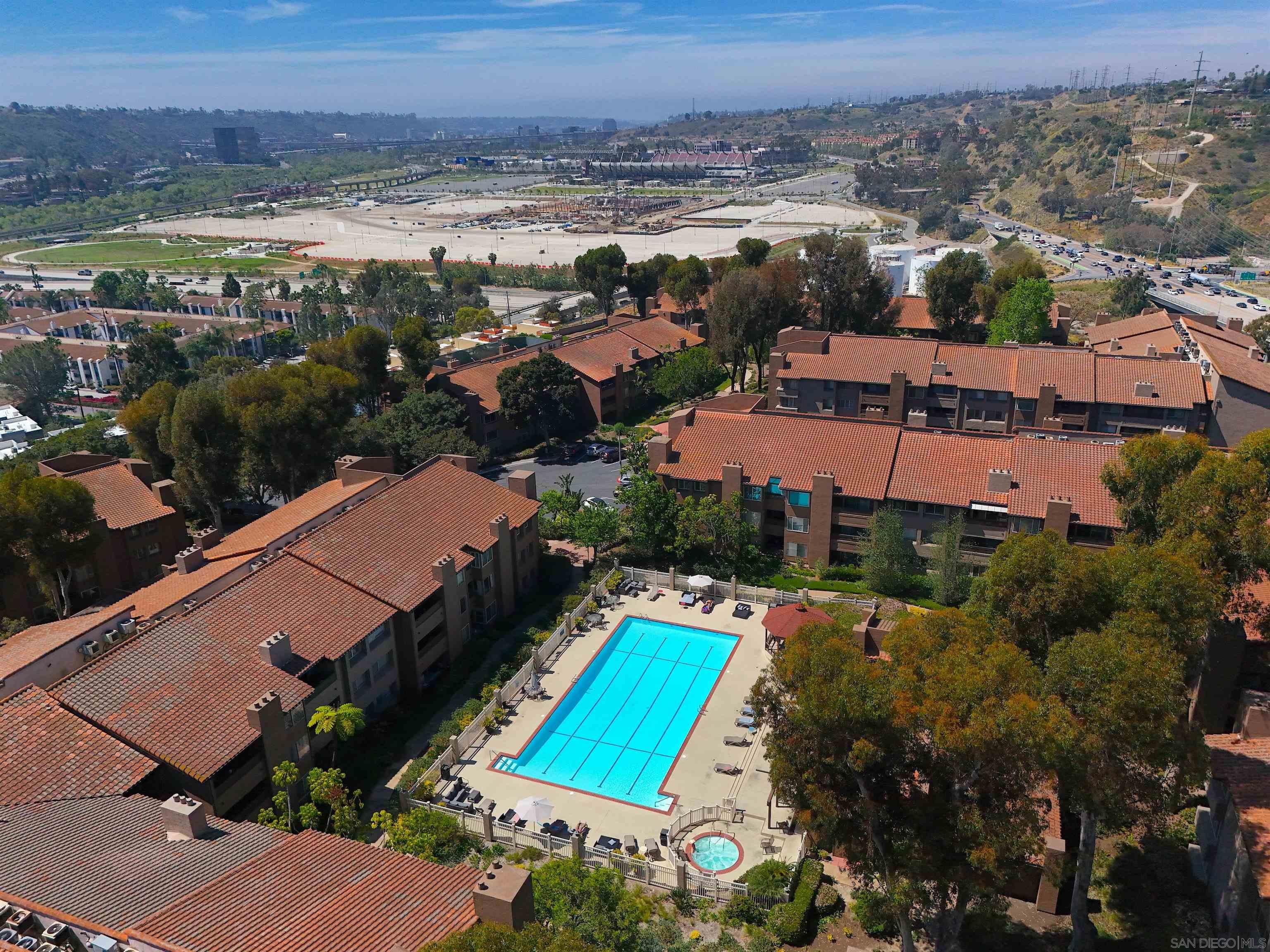 Detail Gallery Image 28 of 29 For 10425  Caminito Cuervo  #209,  San Diego,  CA 92108 - 2 Beds | 2 Baths