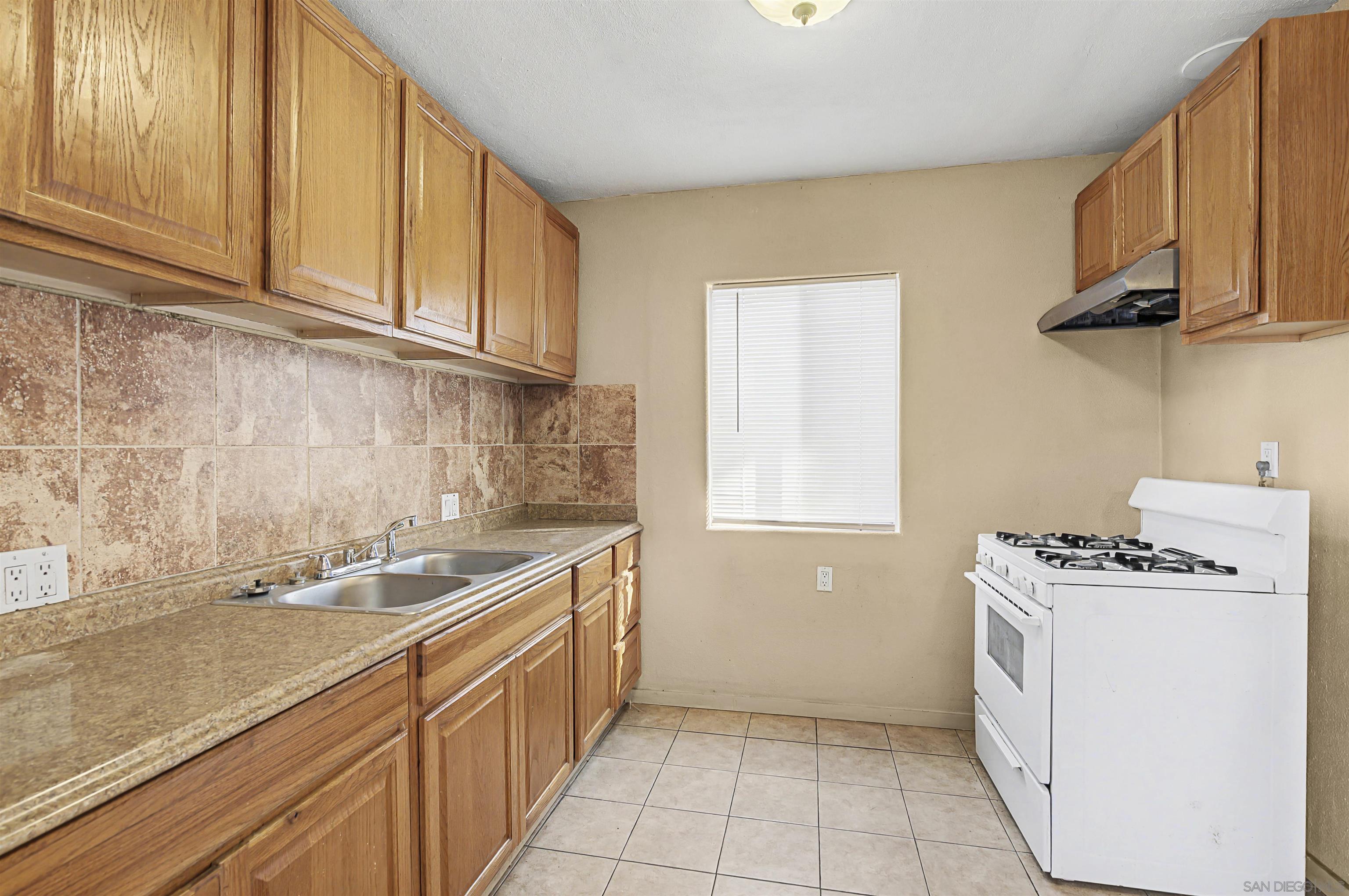 Detail Gallery Image 21 of 33 For 4397-4399  Swift Ave, San Diego,  CA 92104 - 2 Beds | 1 Baths