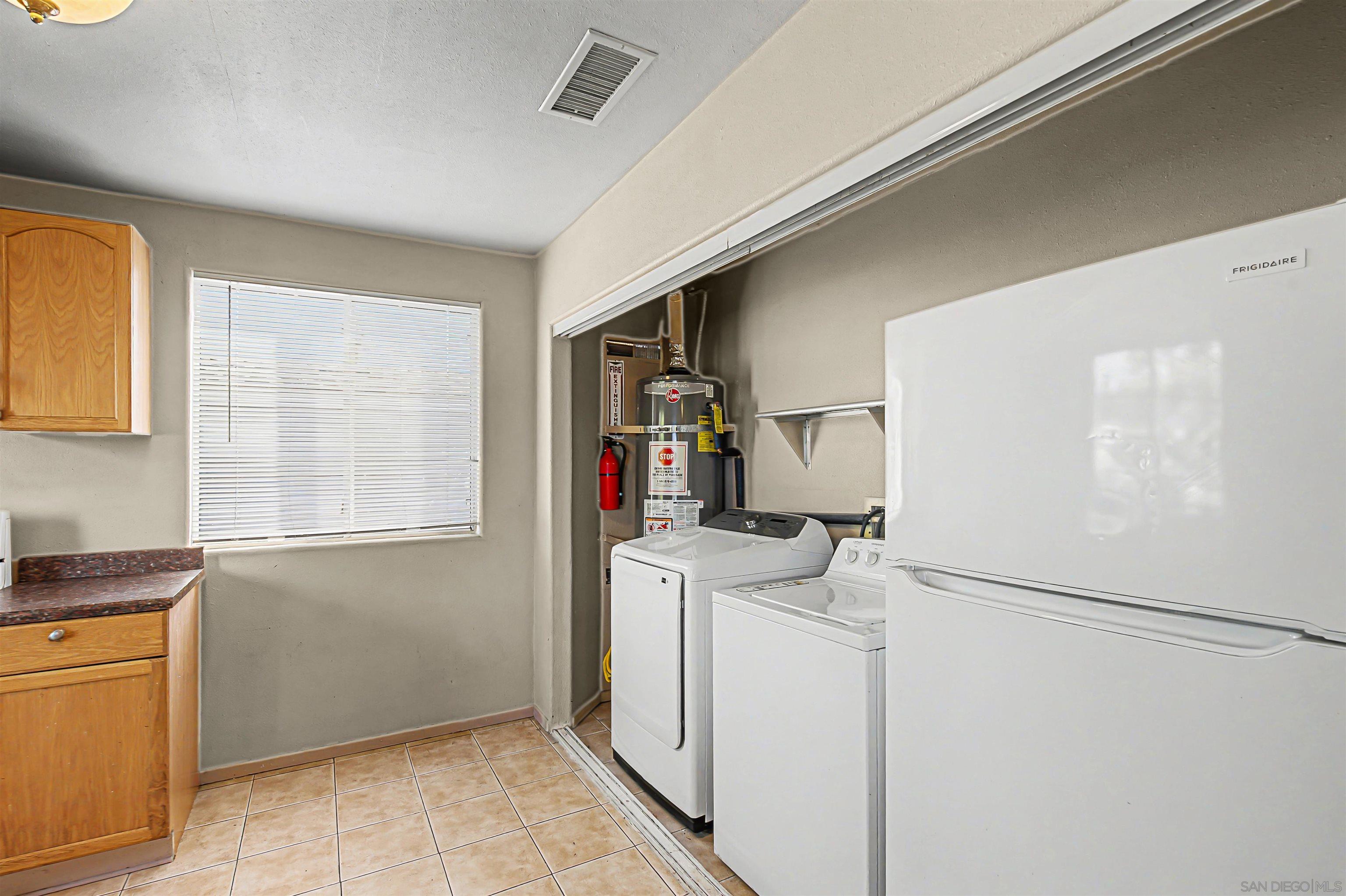 Detail Gallery Image 10 of 33 For 4397-4399  Swift Ave, San Diego,  CA 92104 - 2 Beds | 1 Baths