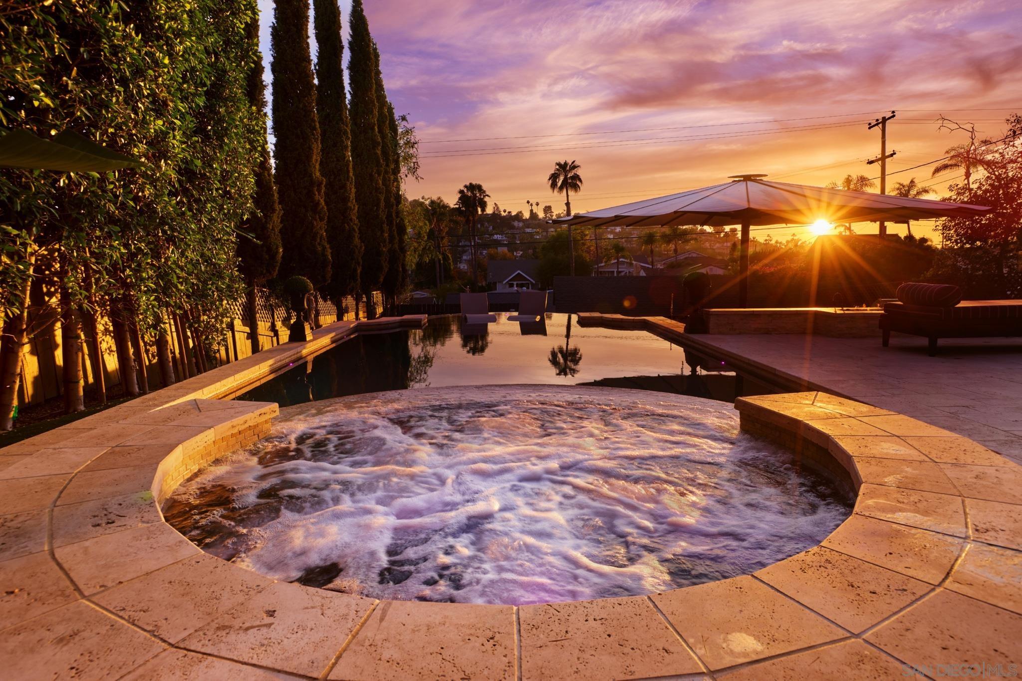 Detail Gallery Image 2 of 25 For 4568  4th Street, La Mesa,  CA 91941 - 4 Beds | 2/1 Baths