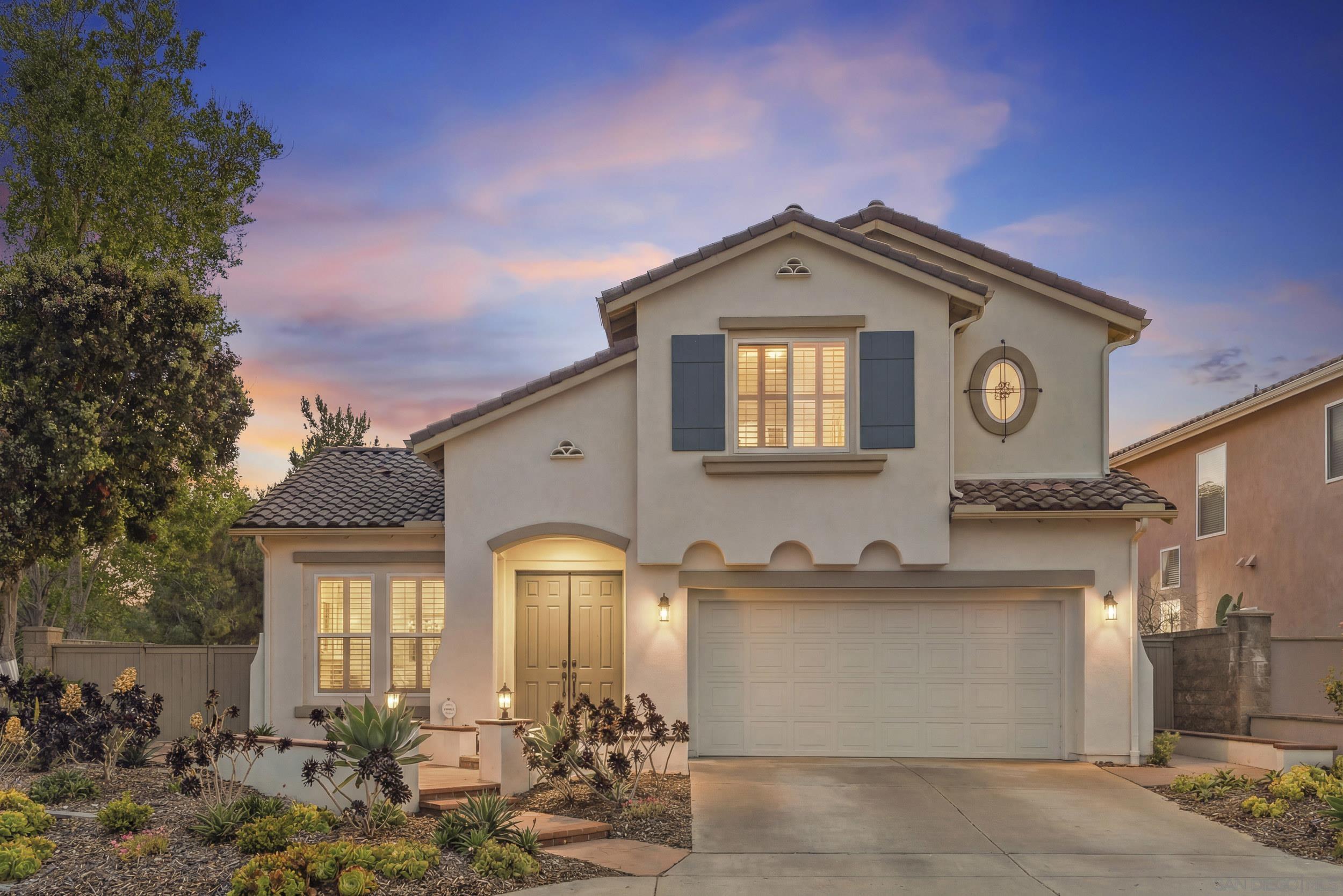 Detail Gallery Image 2 of 58 For 3993  via Cangrejo, San Diego,  CA 92130 - 5 Beds | 3 Baths