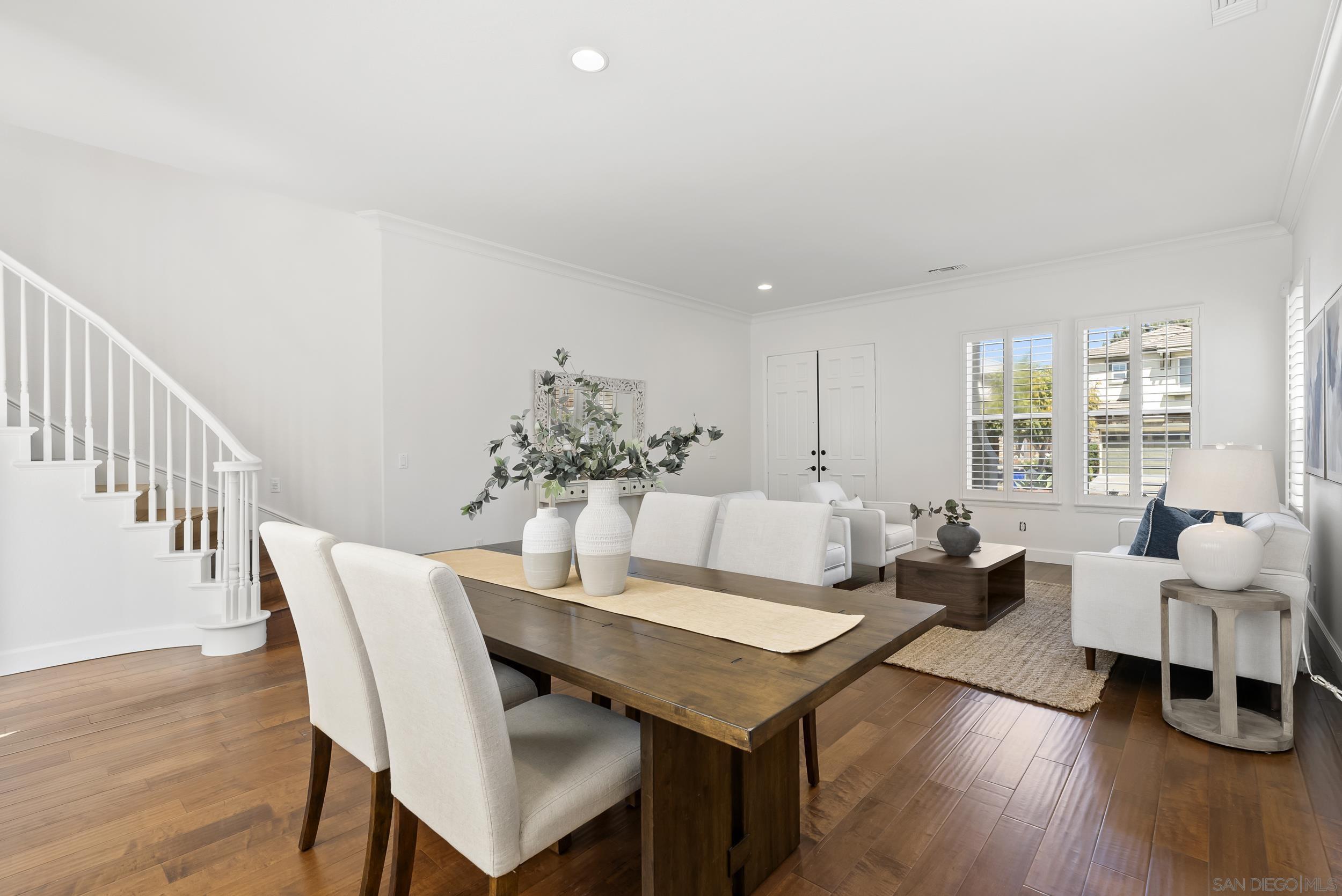 Detail Gallery Image 16 of 58 For 3993  via Cangrejo, San Diego,  CA 92130 - 5 Beds | 3 Baths