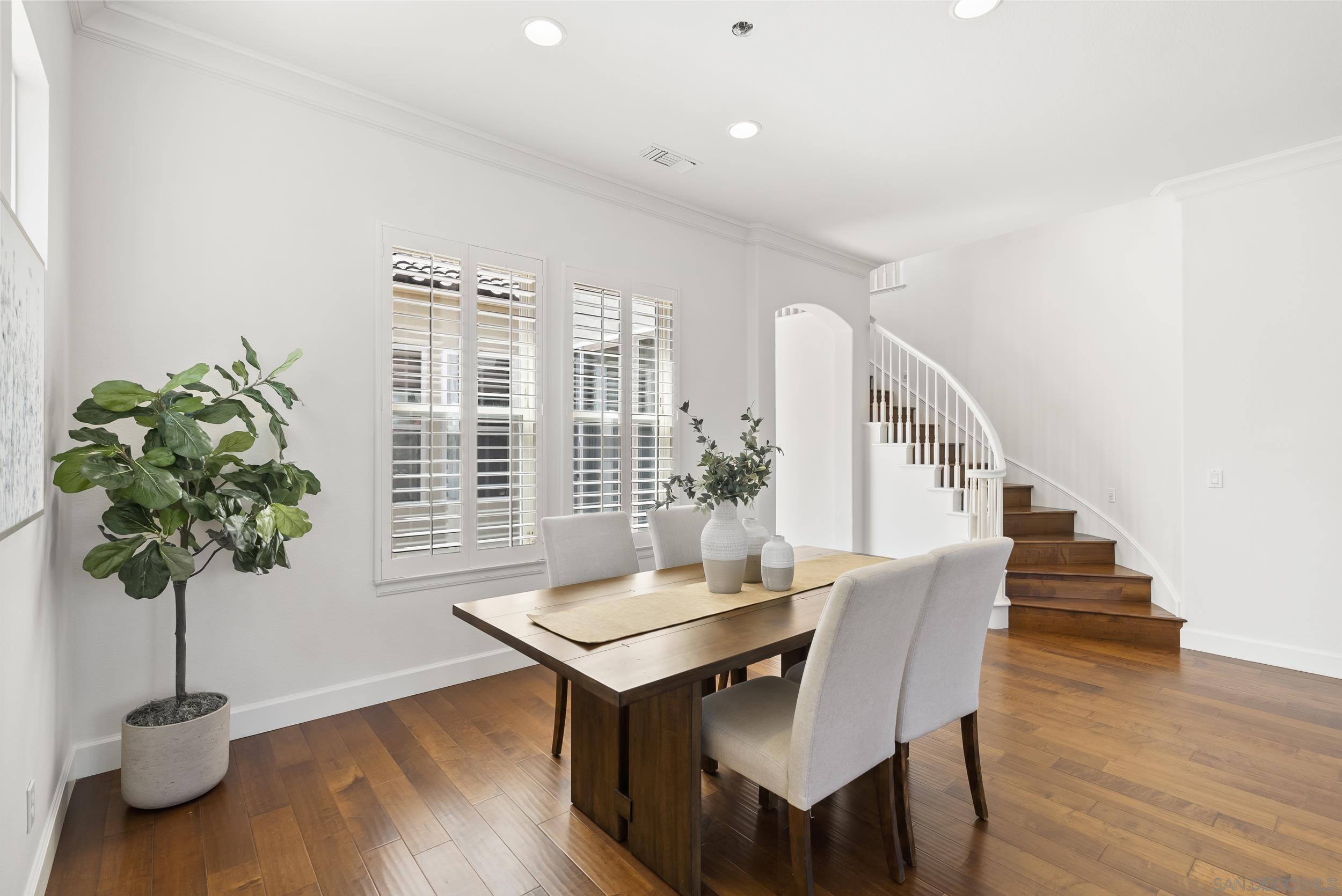 Detail Gallery Image 23 of 58 For 3993  via Cangrejo, San Diego,  CA 92130 - 5 Beds | 3 Baths