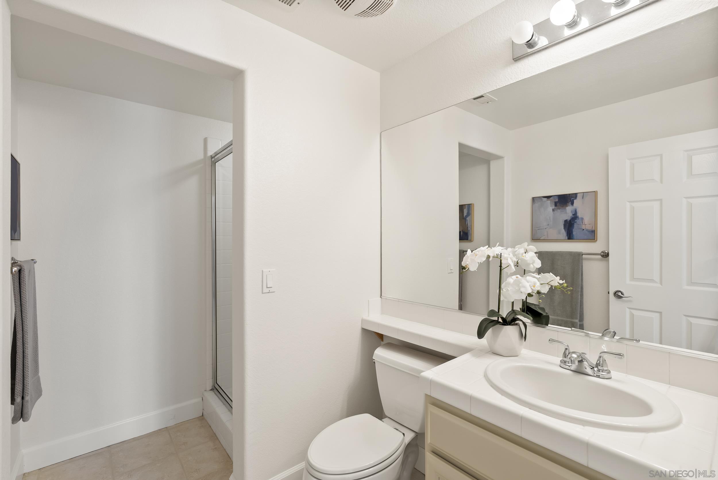 Detail Gallery Image 45 of 58 For 3993  via Cangrejo, San Diego,  CA 92130 - 5 Beds | 3 Baths