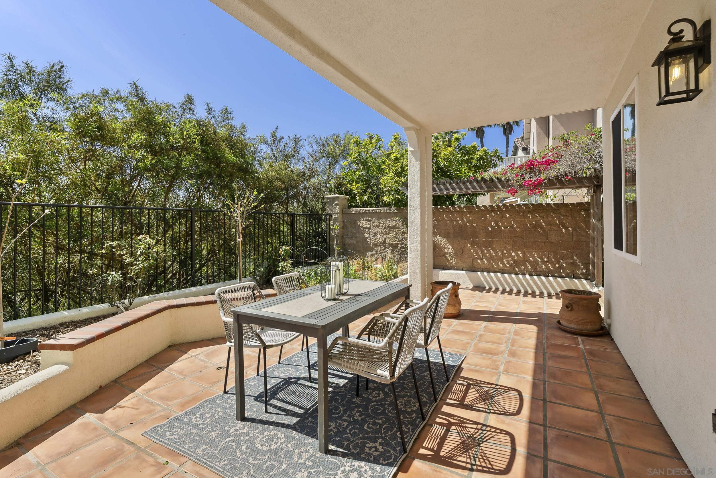 Detail Gallery Image 50 of 58 For 3993  via Cangrejo, San Diego,  CA 92130 - 5 Beds | 3 Baths