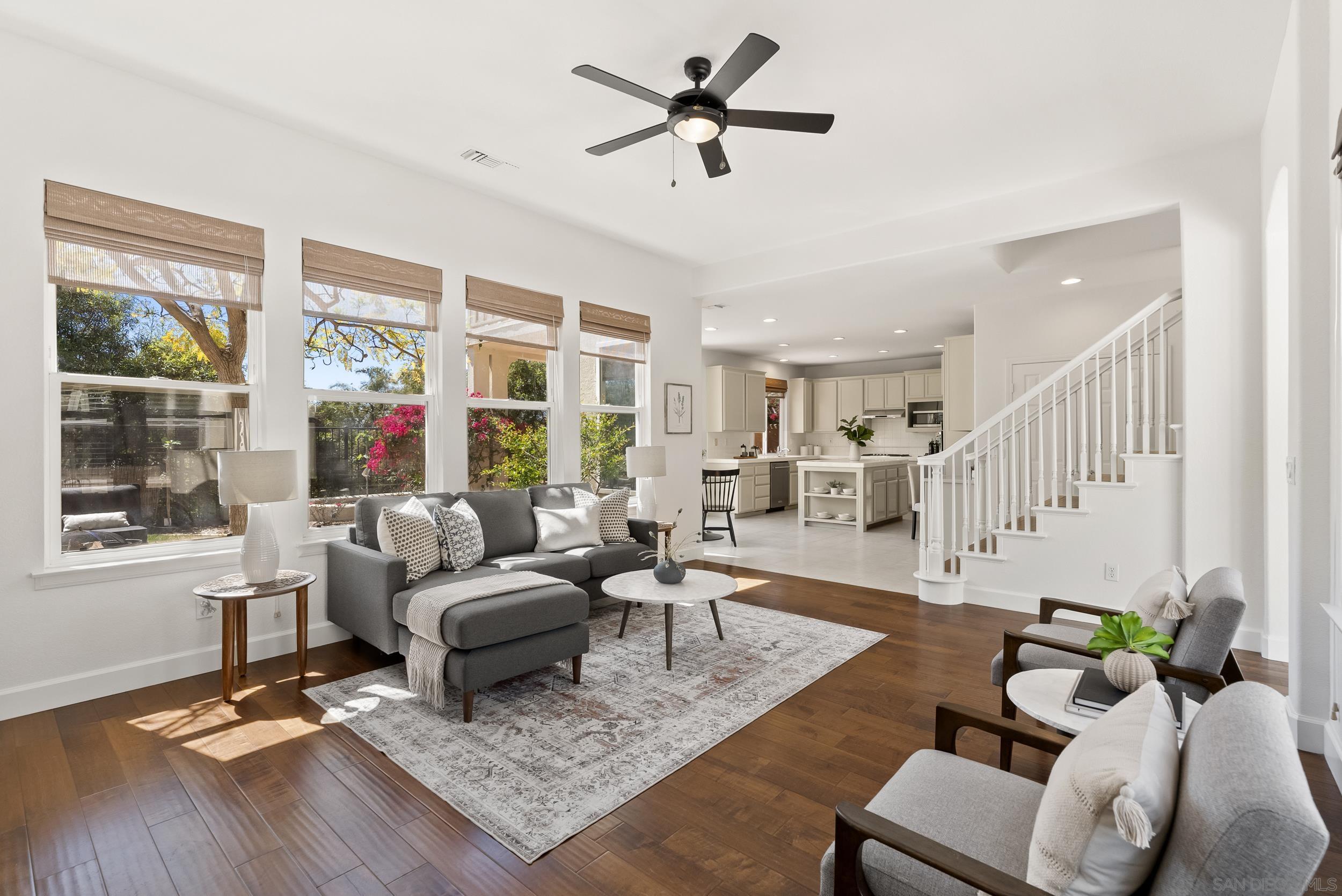 Detail Gallery Image 7 of 58 For 3993  via Cangrejo, San Diego,  CA 92130 - 5 Beds | 3 Baths