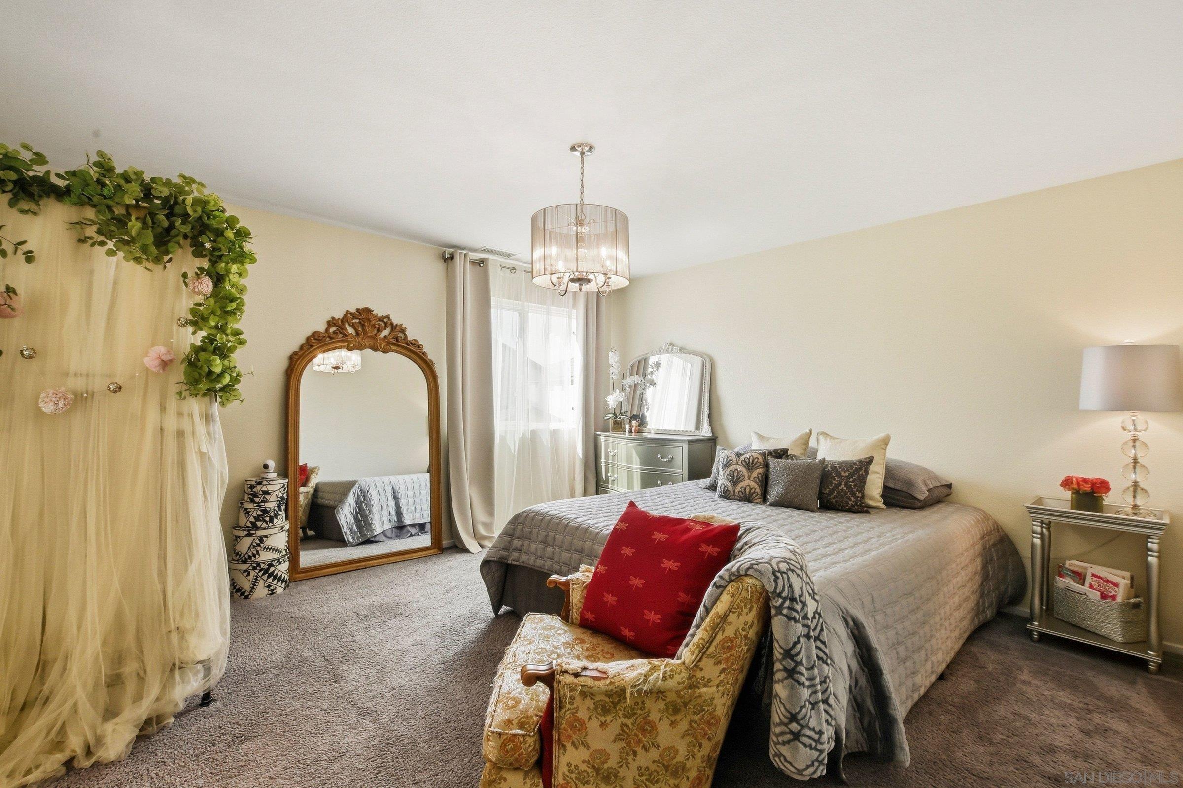 Detail Gallery Image 23 of 34 For 1942  Parker Mountain, Chula Vista,  CA 91913 - 4 Beds | 2/1 Baths