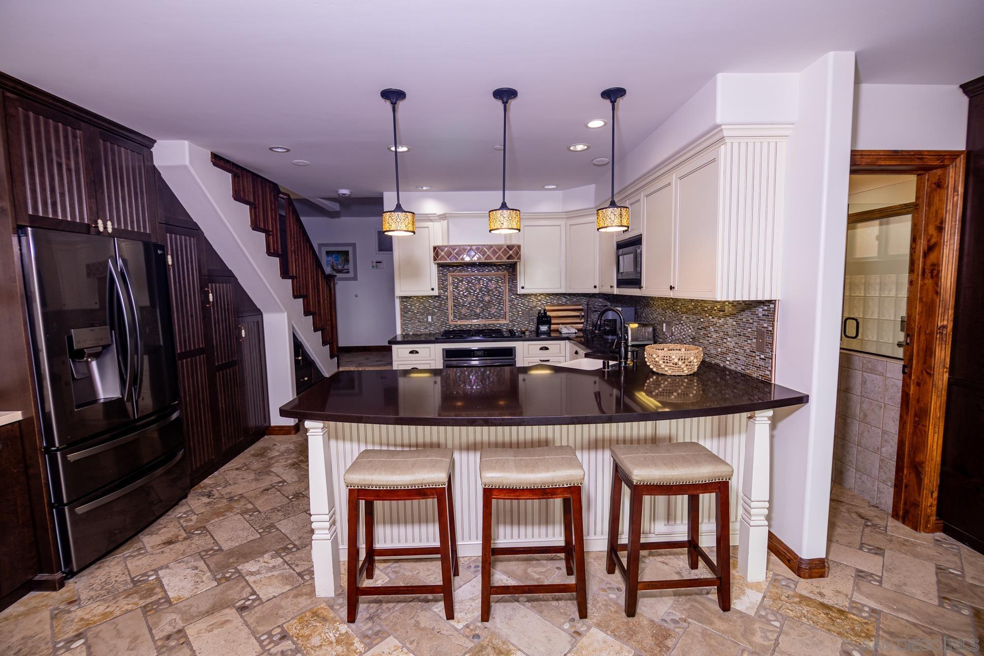 Detail Gallery Image 20 of 67 For 2636-38  Strand Way, San Diego,  CA 92109 - 4 Beds | 5 Baths