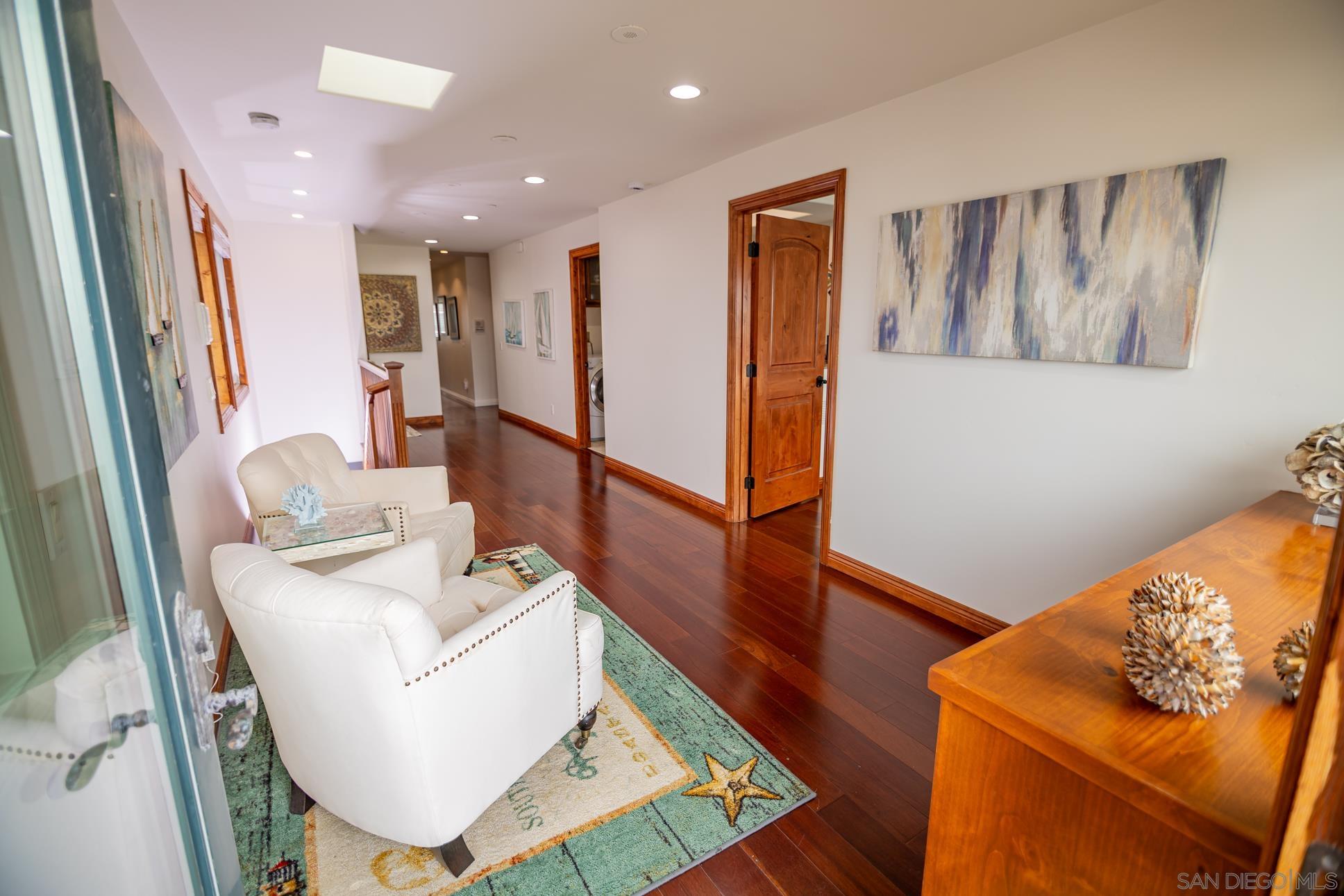 Detail Gallery Image 28 of 67 For 2636-38  Strand Way, San Diego,  CA 92109 - 4 Beds | 5 Baths