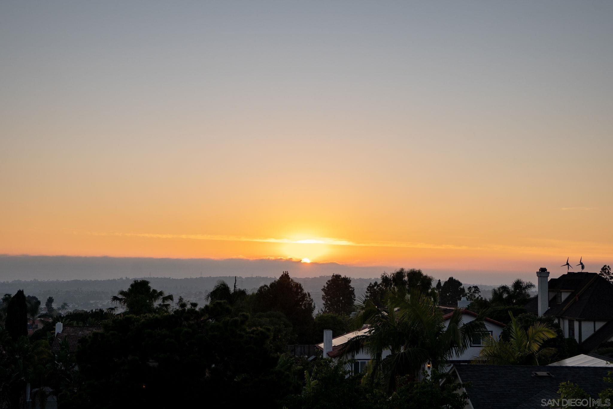 Detail Gallery Image 2 of 46 For 2767  Vista Del Oro, Carlsbad,  CA 92009 - 3 Beds | 2/1 Baths