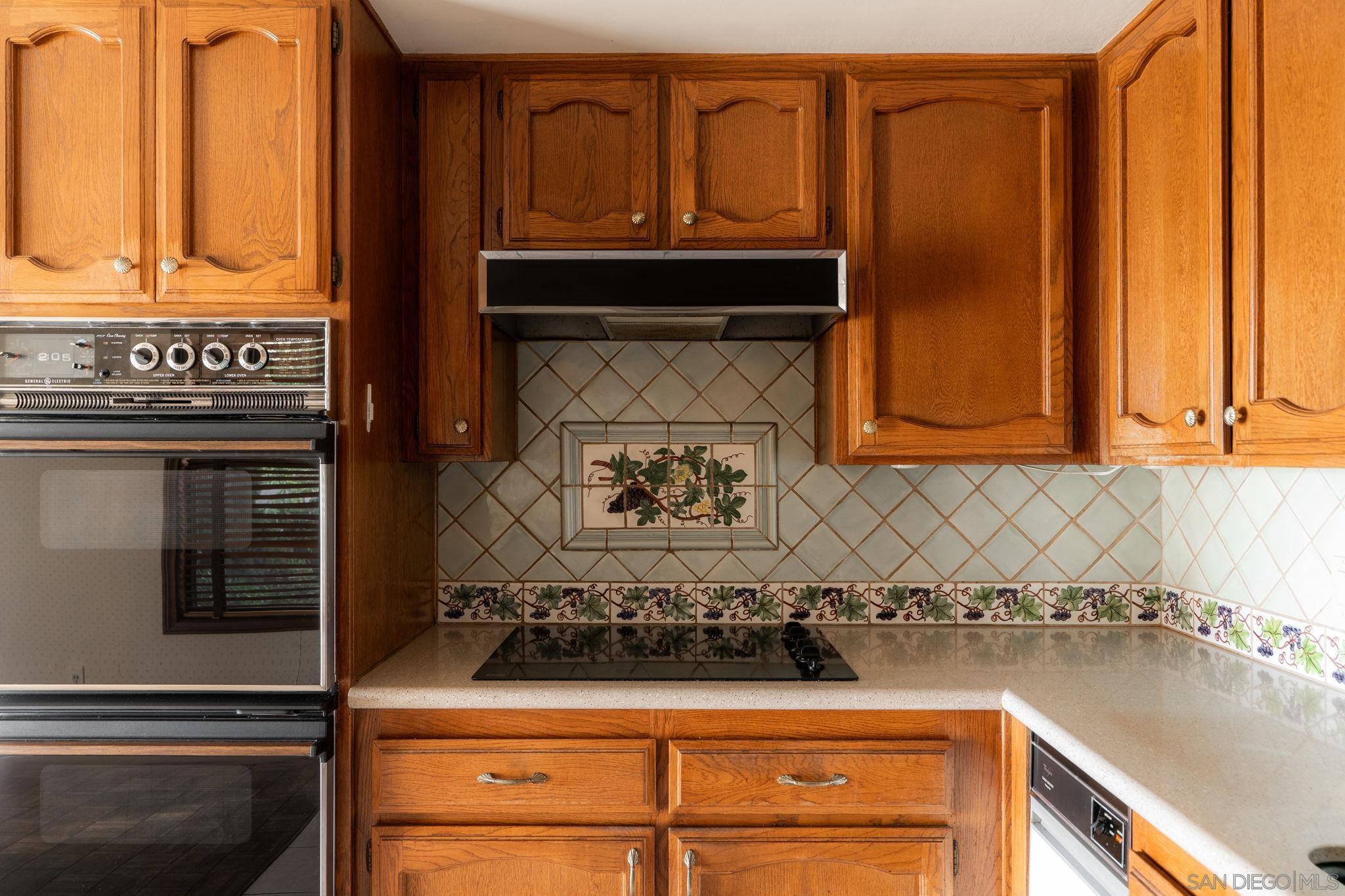 Detail Gallery Image 3 of 46 For 2767  Vista Del Oro, Carlsbad,  CA 92009 - 3 Beds | 2/1 Baths