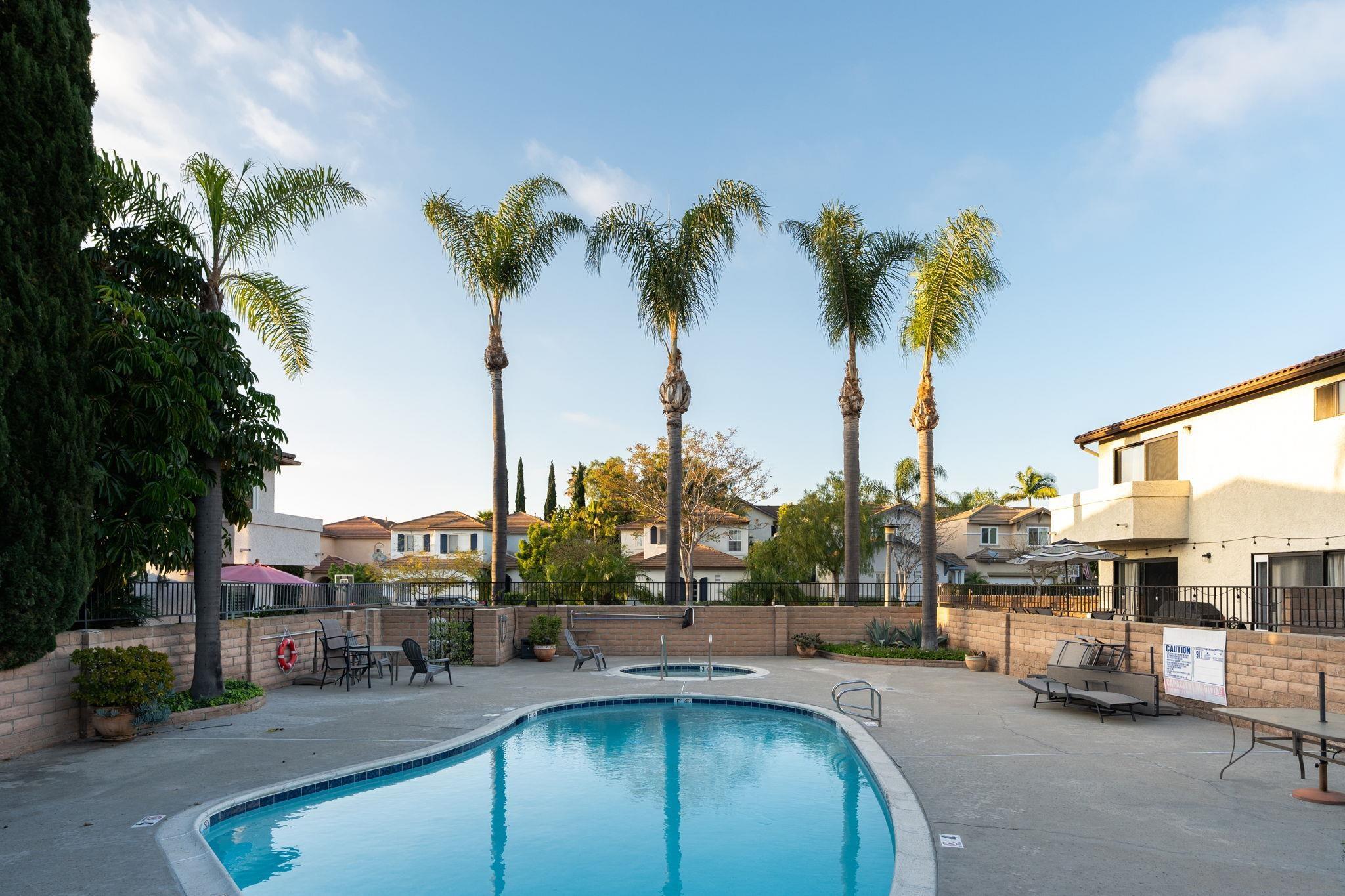 Detail Gallery Image 28 of 46 For 2767  Vista Del Oro, Carlsbad,  CA 92009 - 3 Beds | 2/1 Baths
