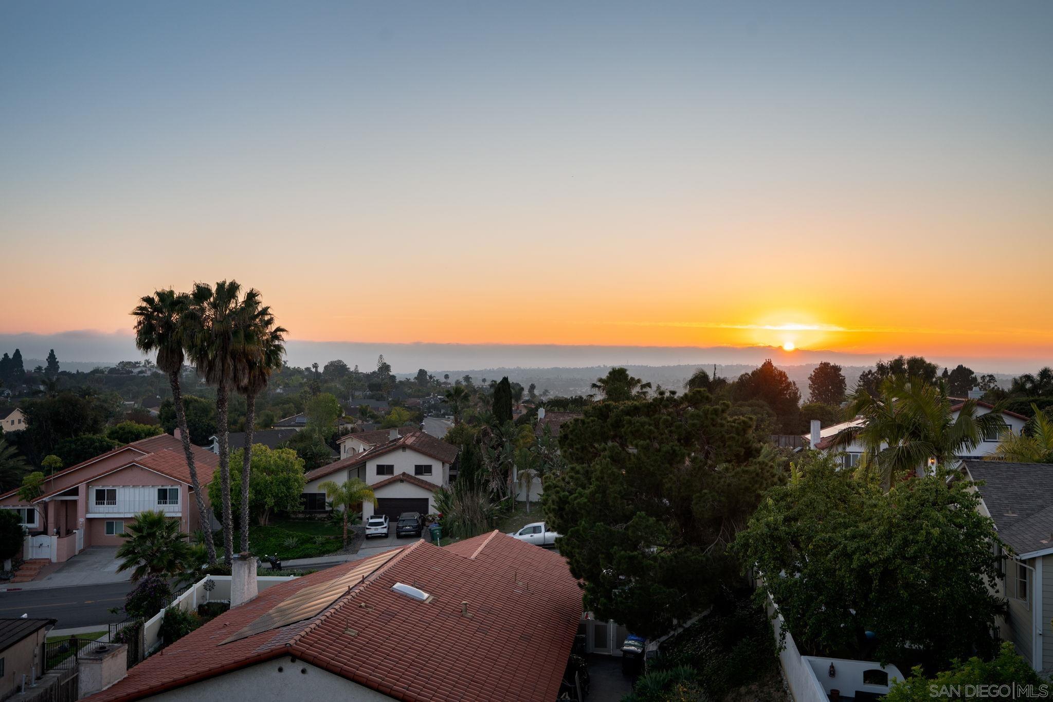 Detail Gallery Image 29 of 46 For 2767  Vista Del Oro, Carlsbad,  CA 92009 - 3 Beds | 2/1 Baths