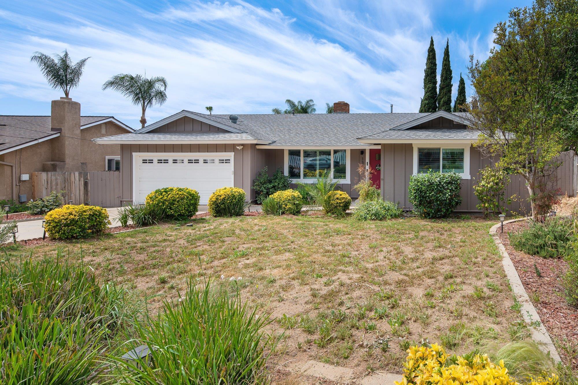 Detail Gallery Image 4 of 43 For 1362  Lindenwood, El Cajon,  CA 92021 - 4 Beds | 2 Baths