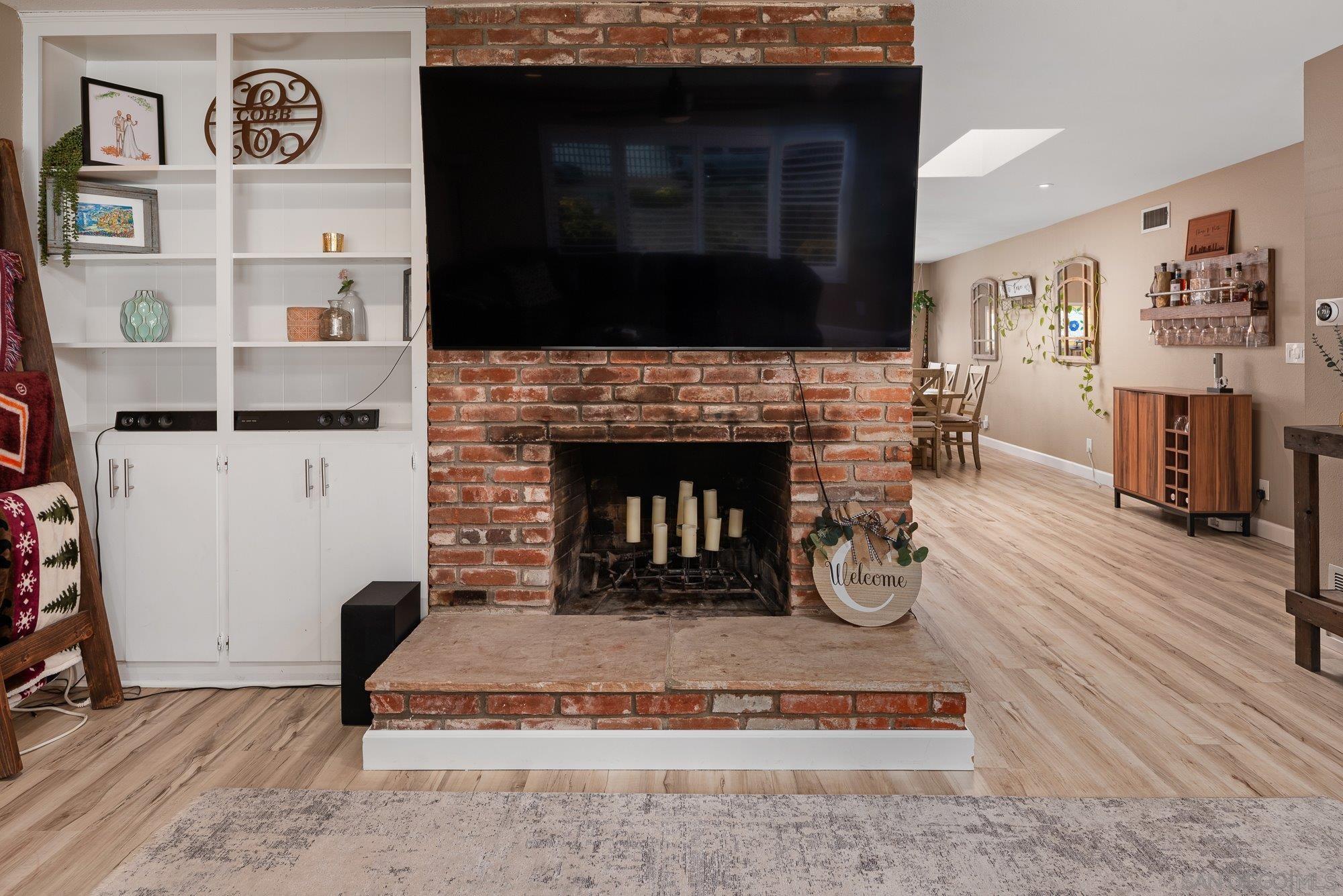 Detail Gallery Image 10 of 43 For 1362  Lindenwood, El Cajon,  CA 92021 - 4 Beds | 2 Baths