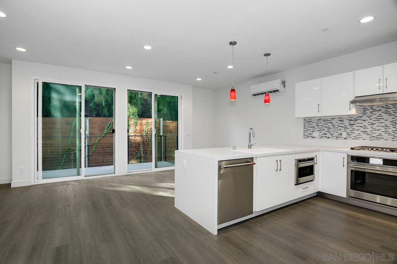 Detail Gallery Image 11 of 26 For 8248  High St., La Mesa,  CA 91941 - 3 Beds | 2 Baths