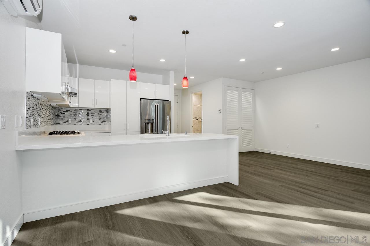 Detail Gallery Image 5 of 26 For 8248  High St., La Mesa,  CA 91941 - 3 Beds | 2 Baths