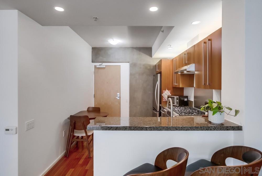 Detail Gallery Image 6 of 55 For 321  10th Ave  #903,  San Diego,  CA 92101 - 1 Beds | 1 Baths