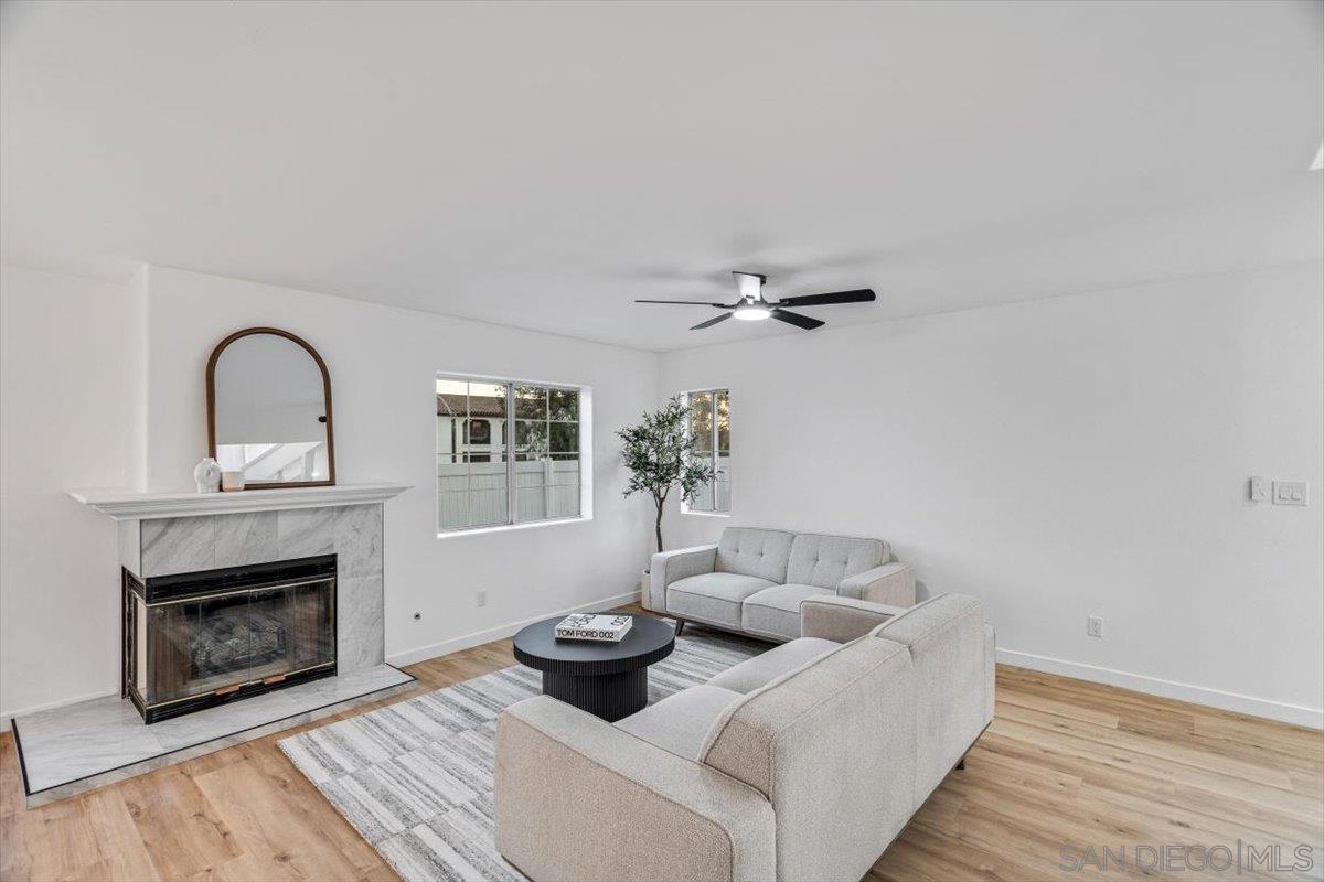 Detail Gallery Image 8 of 42 For 12865  Carriage Heights Way, Poway,  CA 92064 - 3 Beds | 2/1 Baths