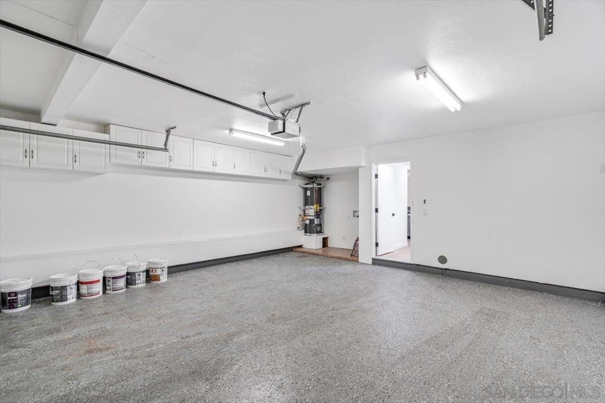 Detail Gallery Image 16 of 42 For 12865  Carriage Heights Way, Poway,  CA 92064 - 3 Beds | 2/1 Baths